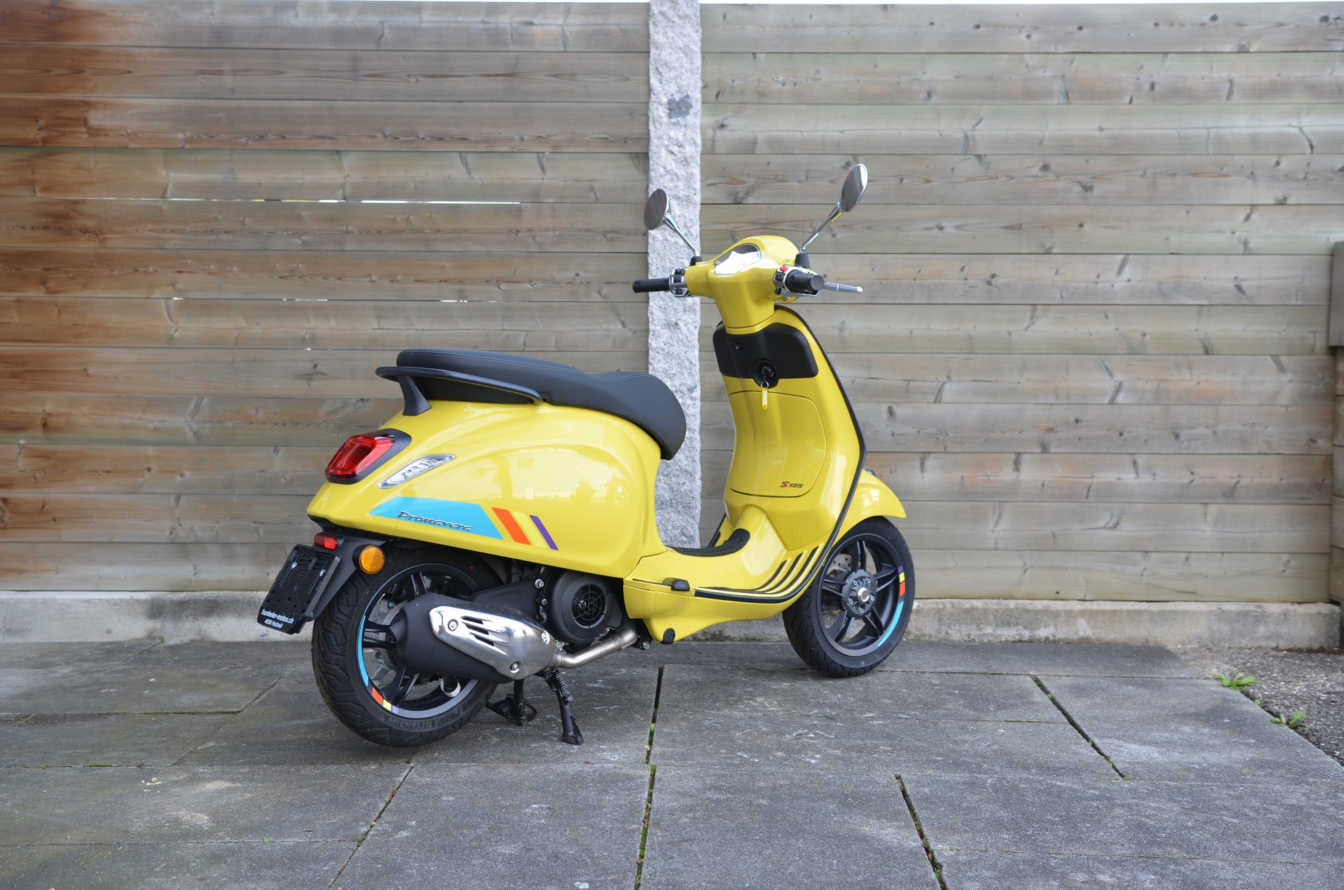 PIAGGIO Vespa 125 Primavera Sport-showroom-element-3