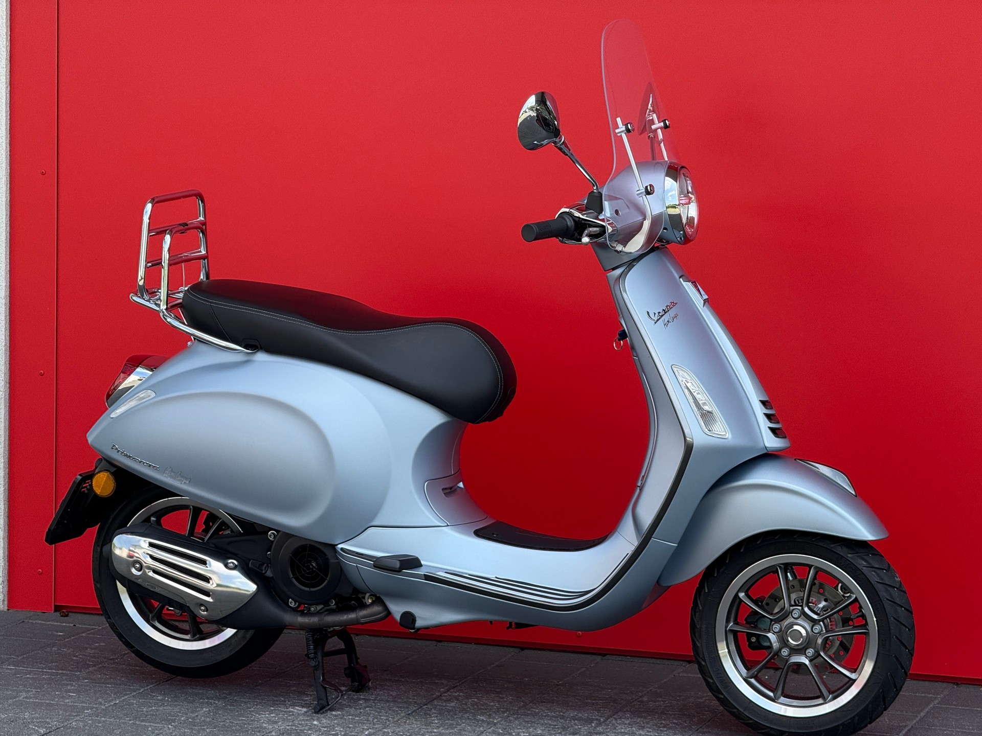 PIAGGIO Vespa 125 Primavera Sport ABS-showroom-element-1