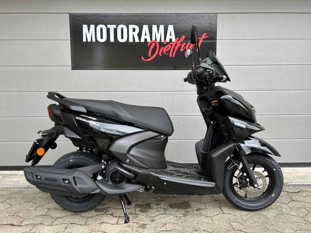 YAMAHA LCG 125 RayZR