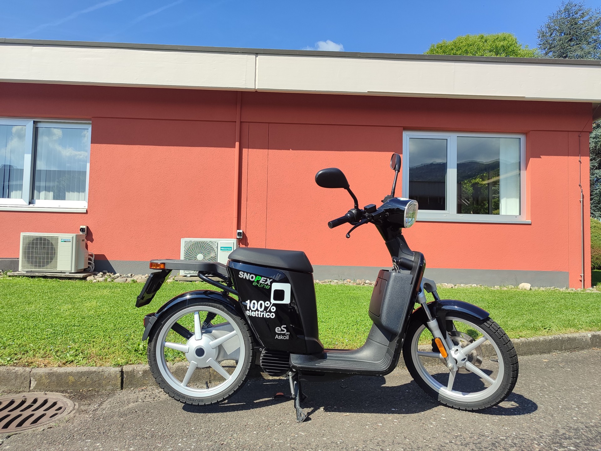 E-SCOOTER Askoll esPro 70