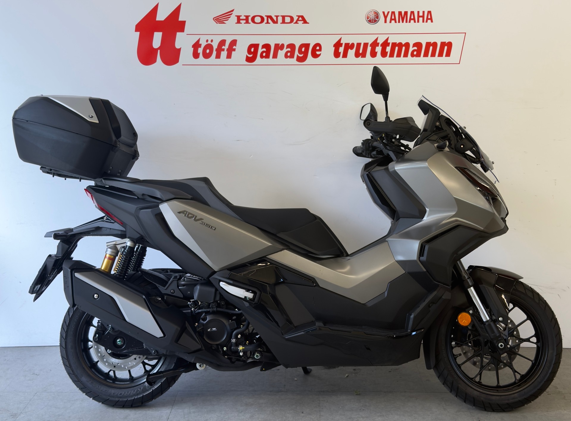 HONDA ADV 350 mit Top-Case-image-0
