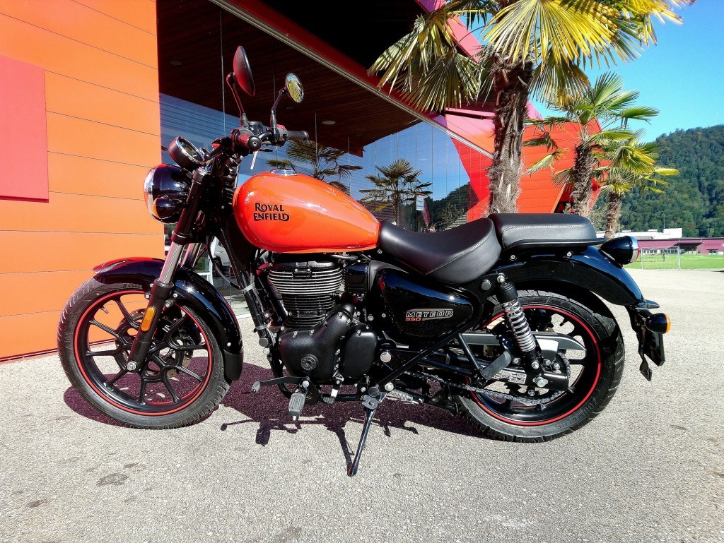 ROYAL ENFIELD Meteor Fireball-image-1