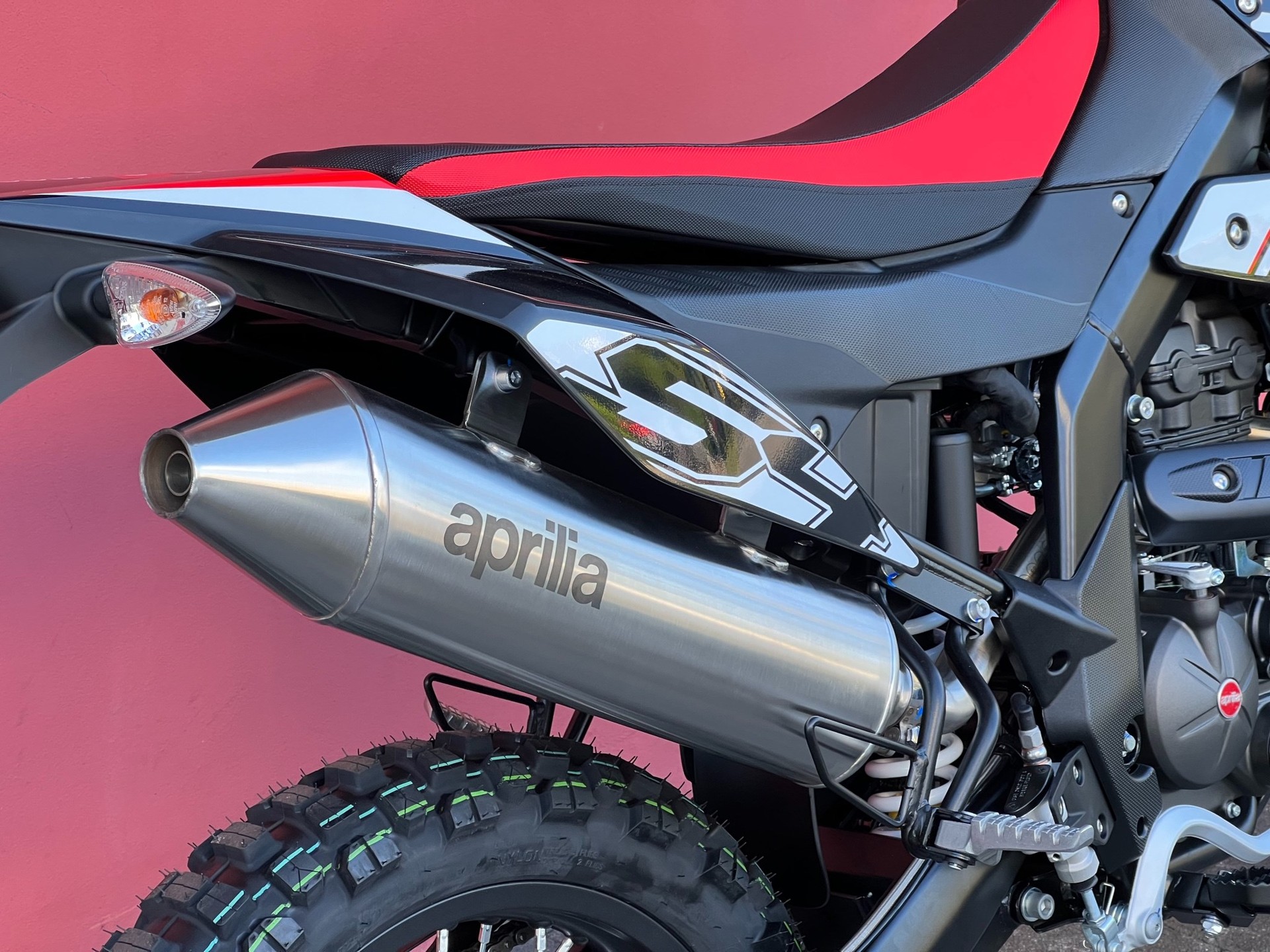 APRILIA RX 125-showroom-element-1