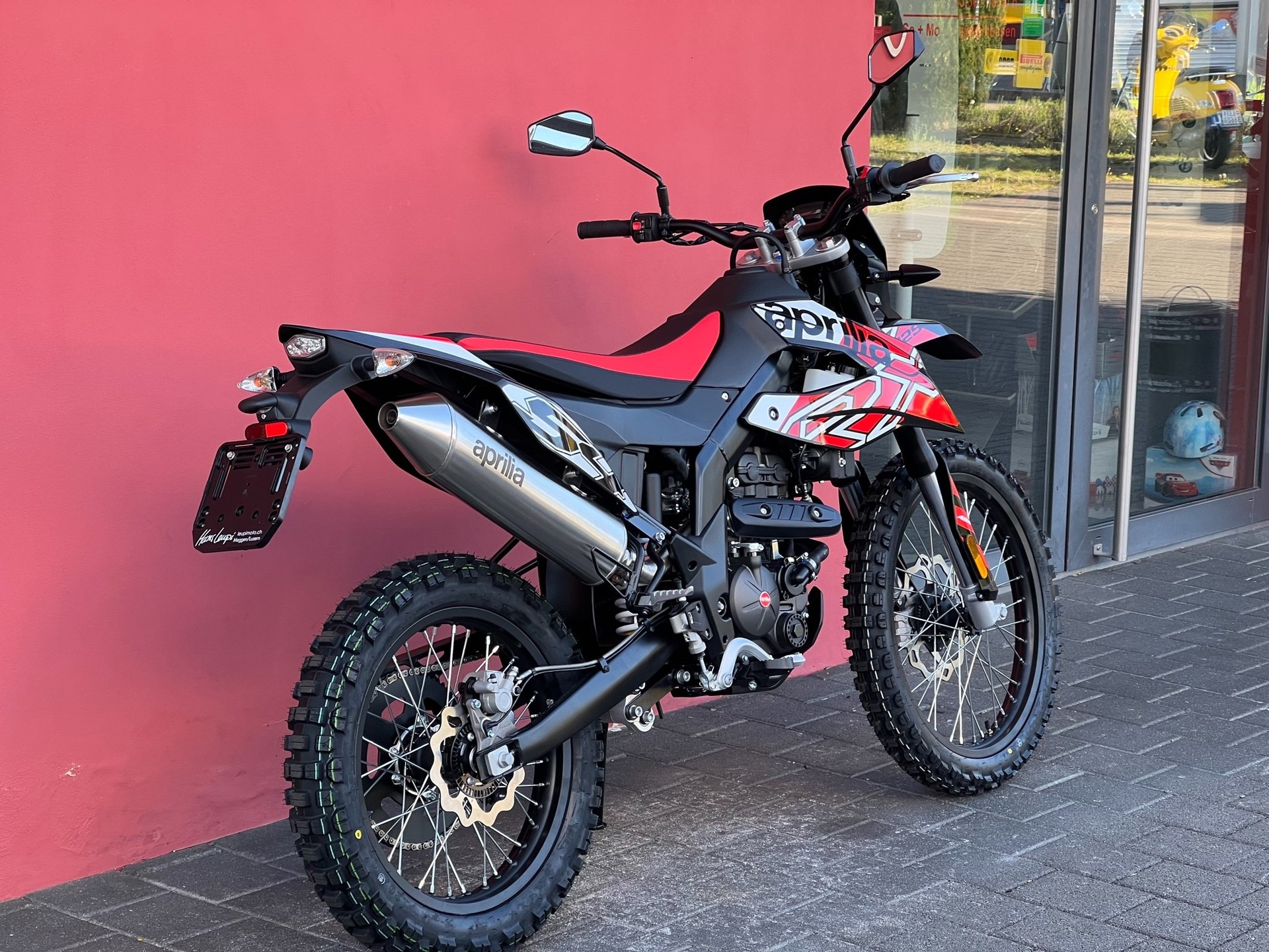 APRILIA RX 125-showroom-element-2