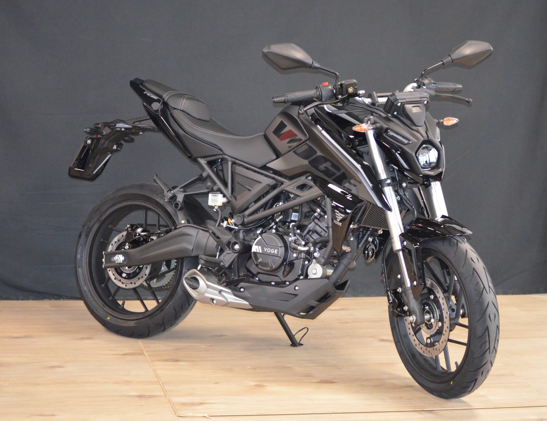 VOGE 125 R-image-0