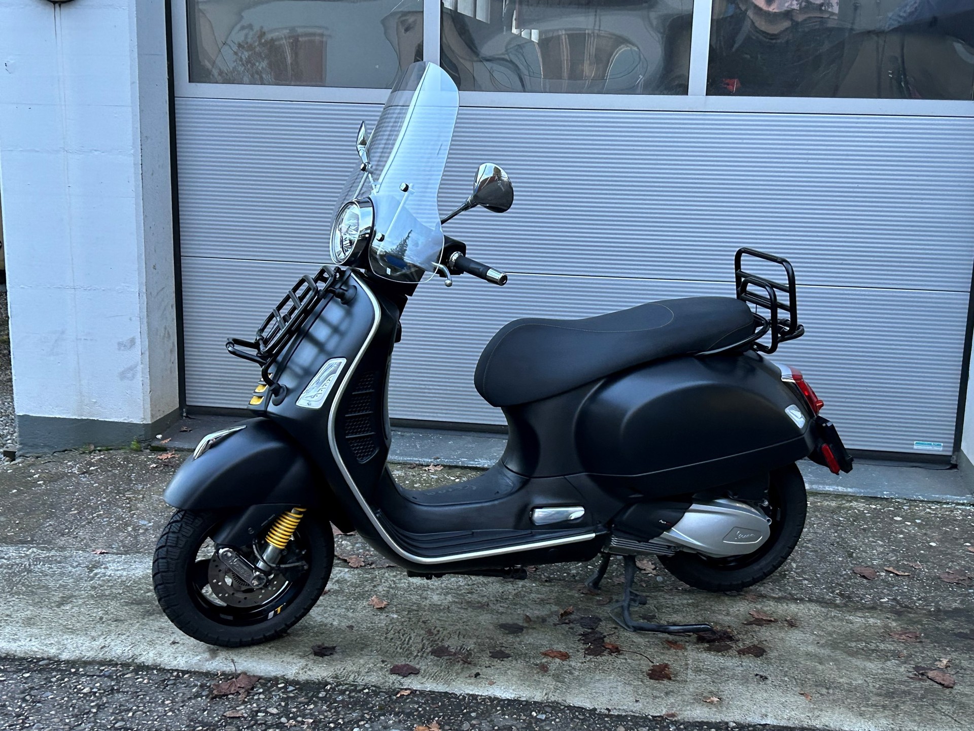 PIAGGIO Vespa GTS 300 Super Tech ABS-image-6