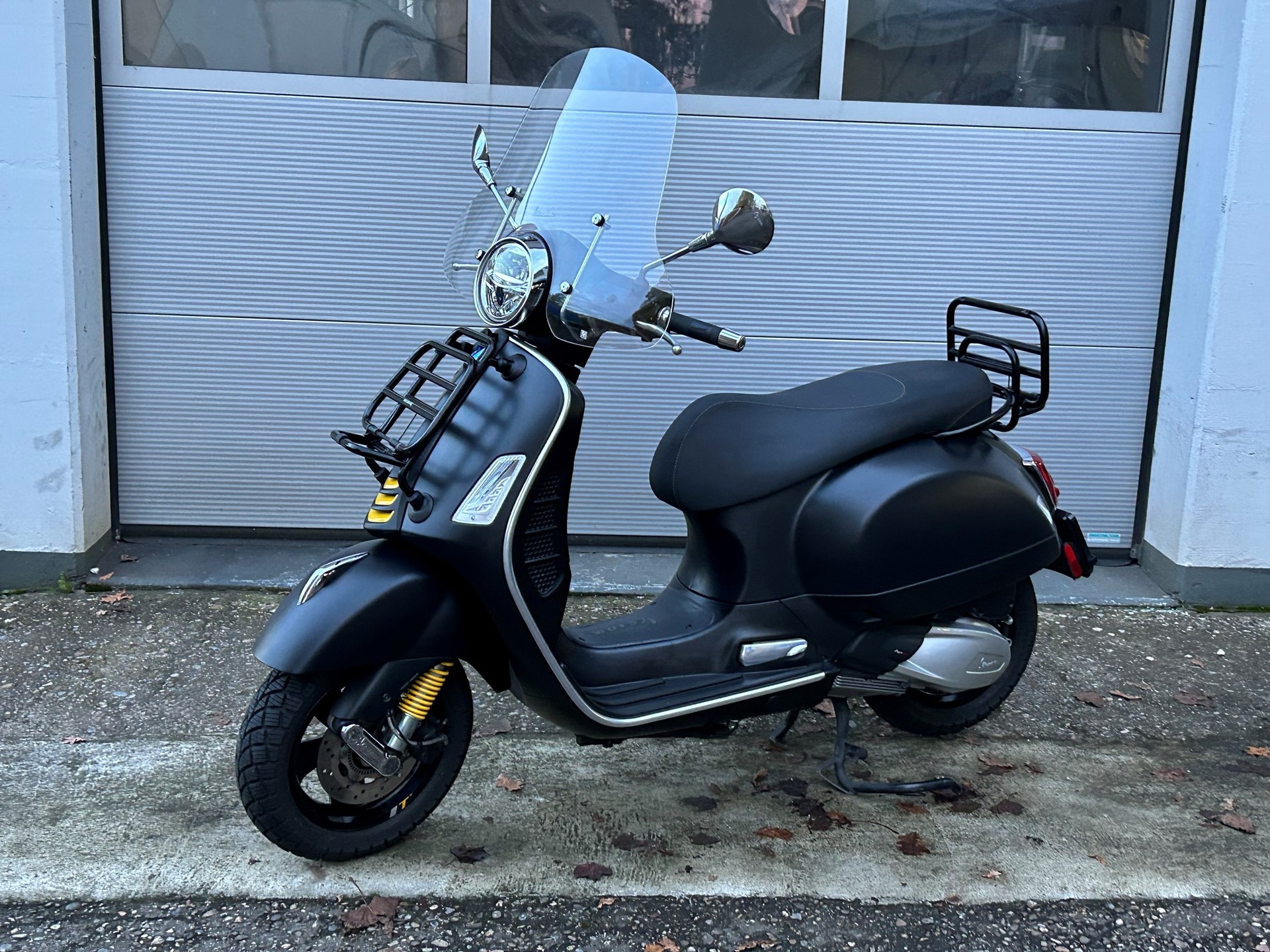 PIAGGIO Vespa GTS 300 Super Tech ABS-image-7