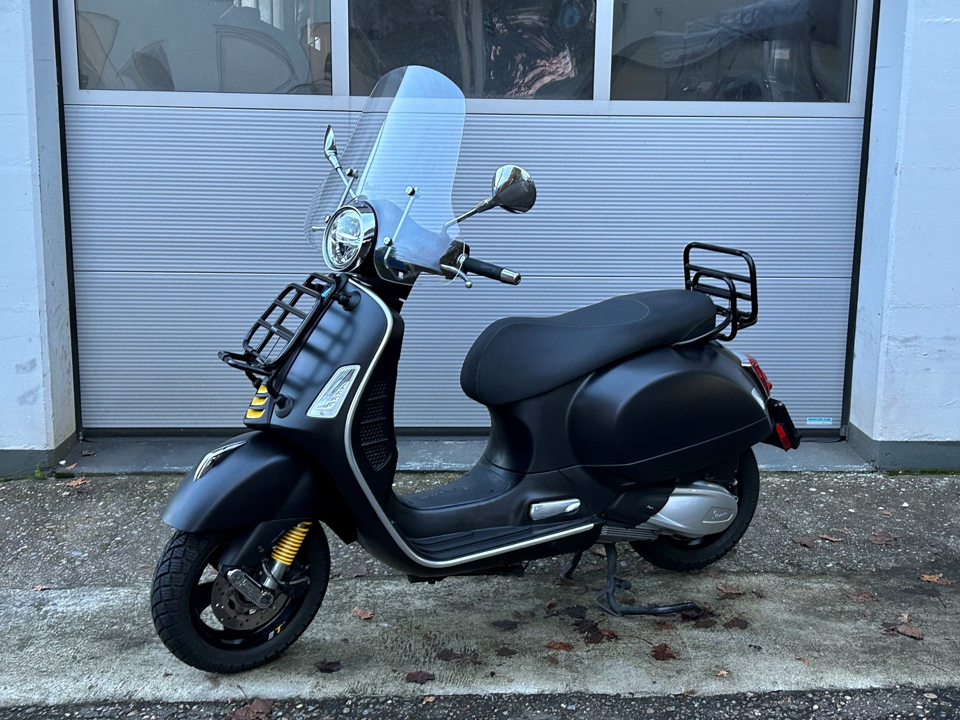 PIAGGIO Vespa GTS 300 Super Tech ABS-image-5