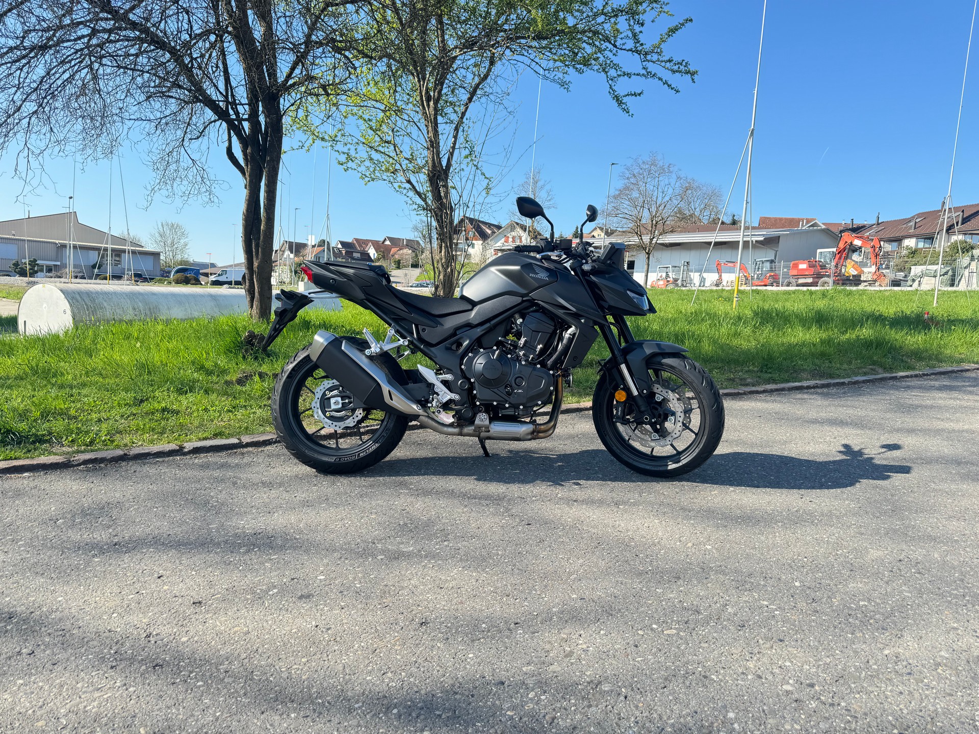 HONDA CB 750 Hornet-showroom-element-1