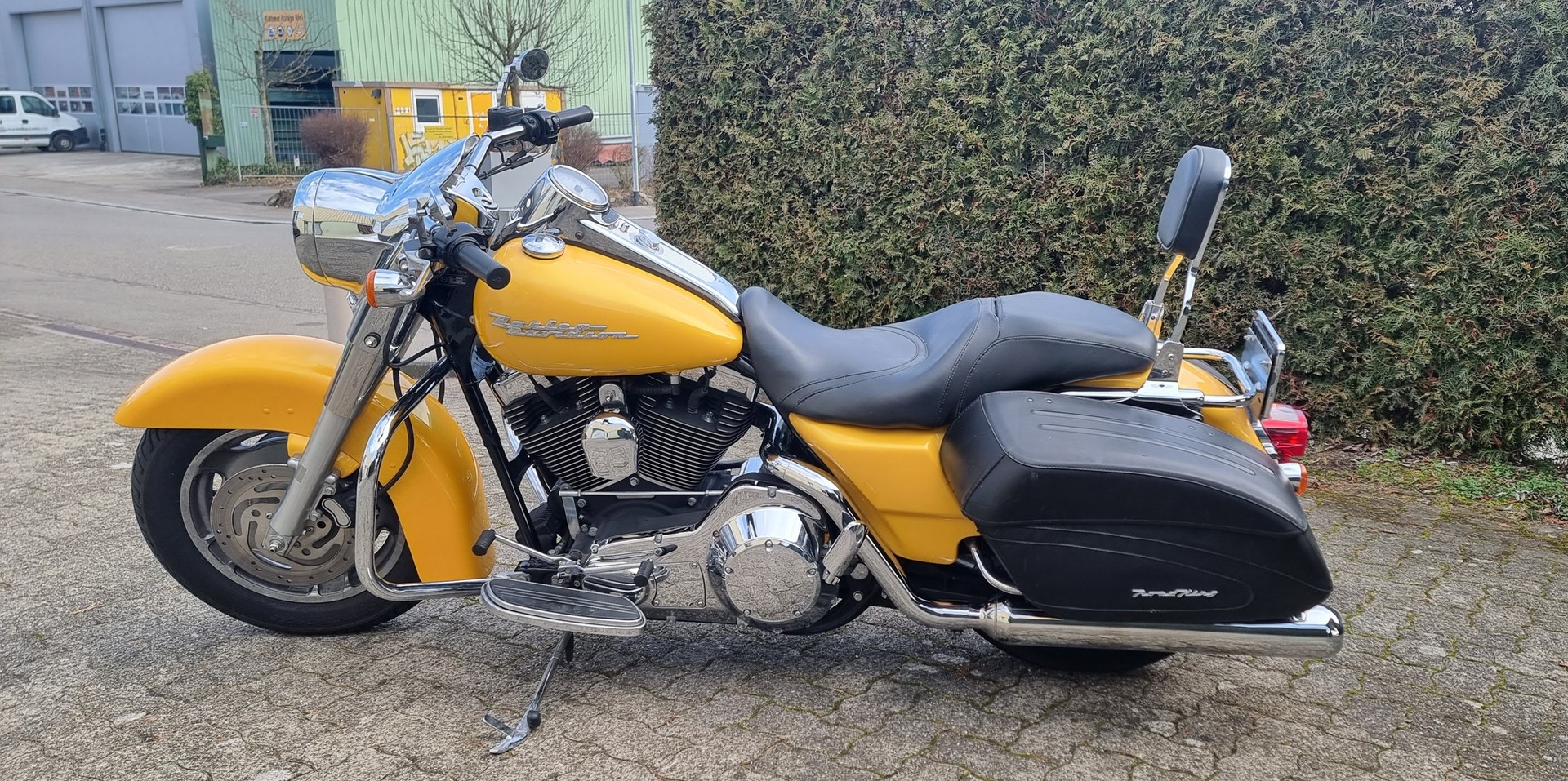 HARLEY-DAVIDSON FLHRSI Road King Custom