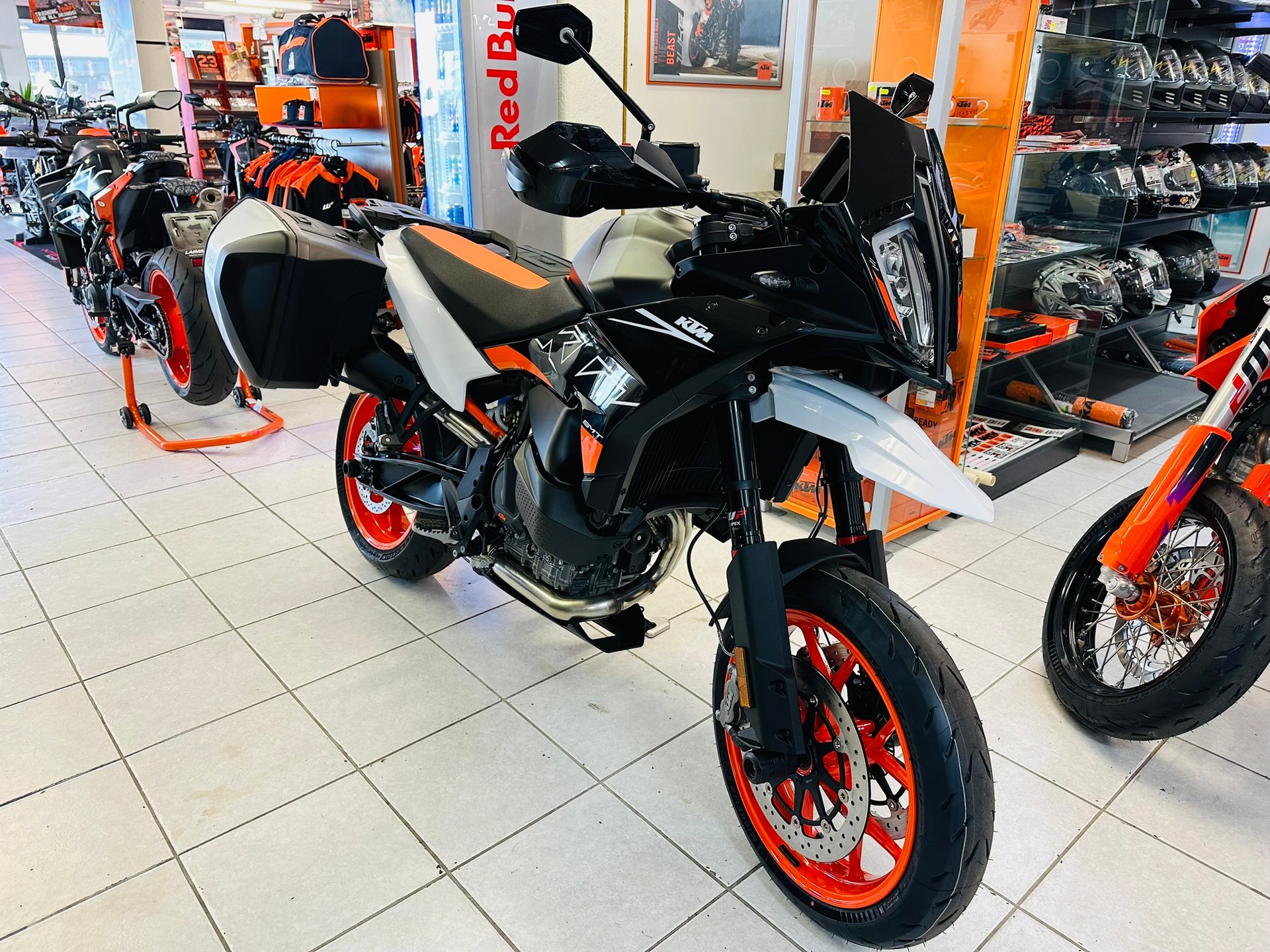 KTM 890 SMT