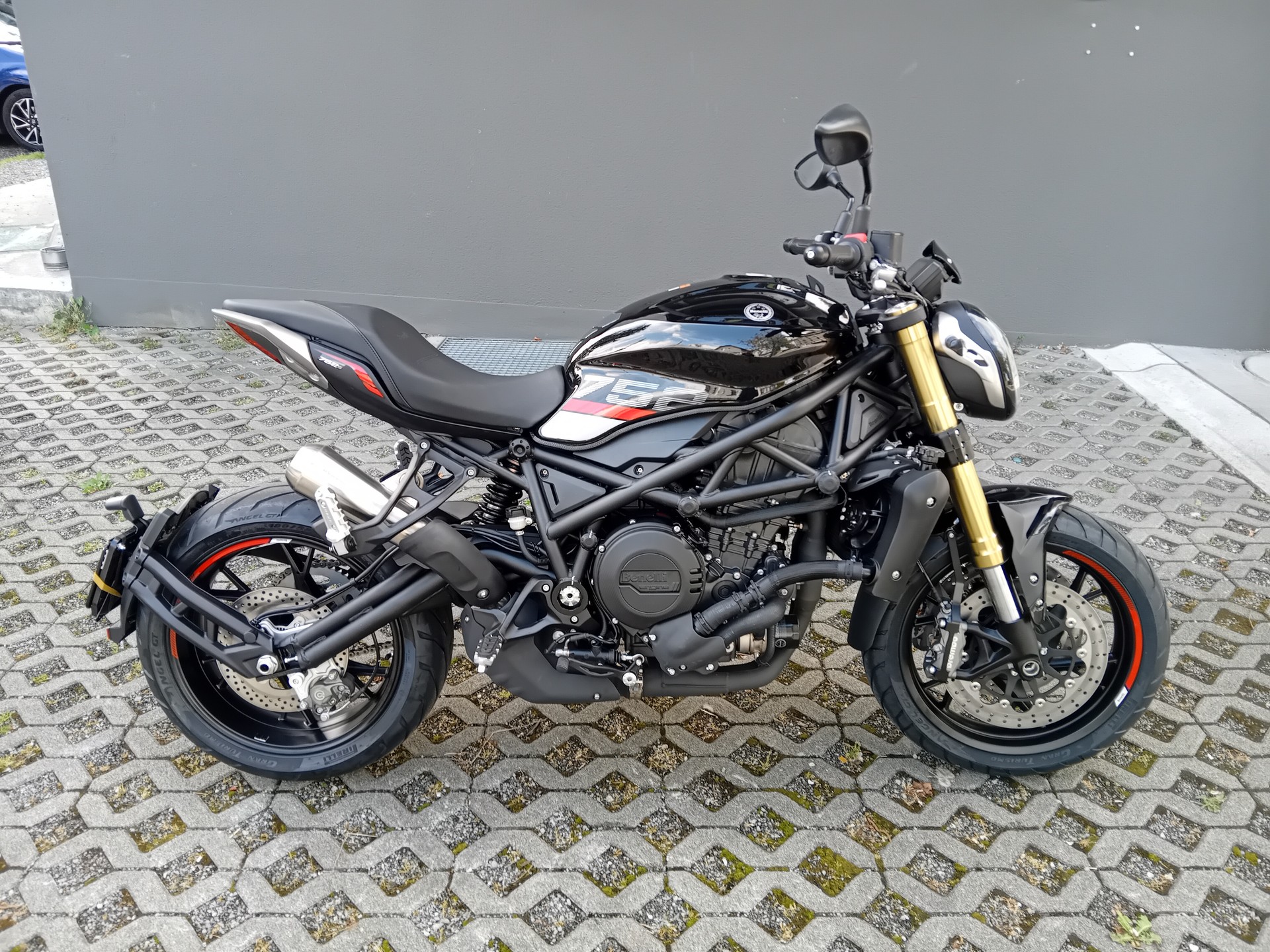 BENELLI 752 S