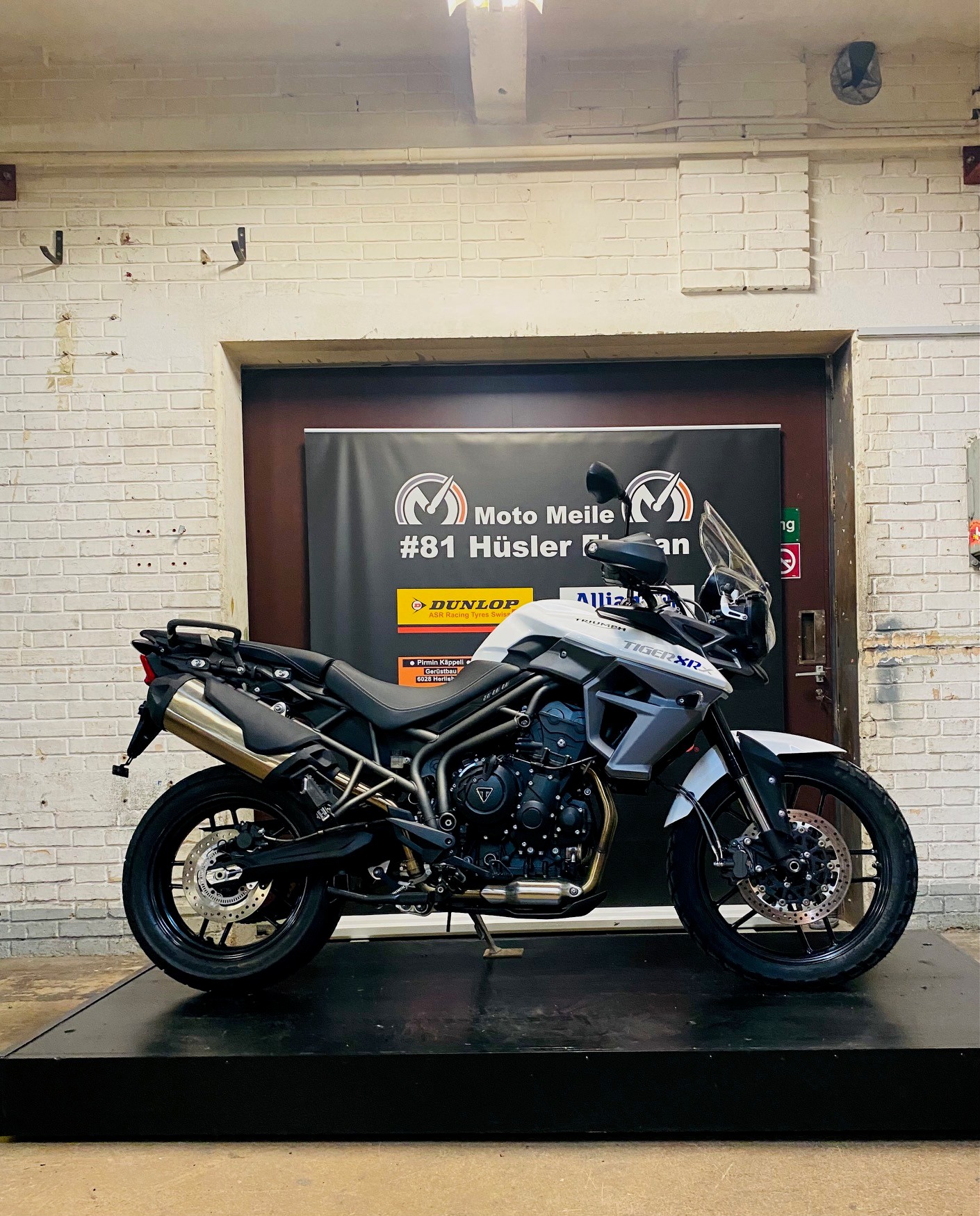 Triumph tiger deals xrx