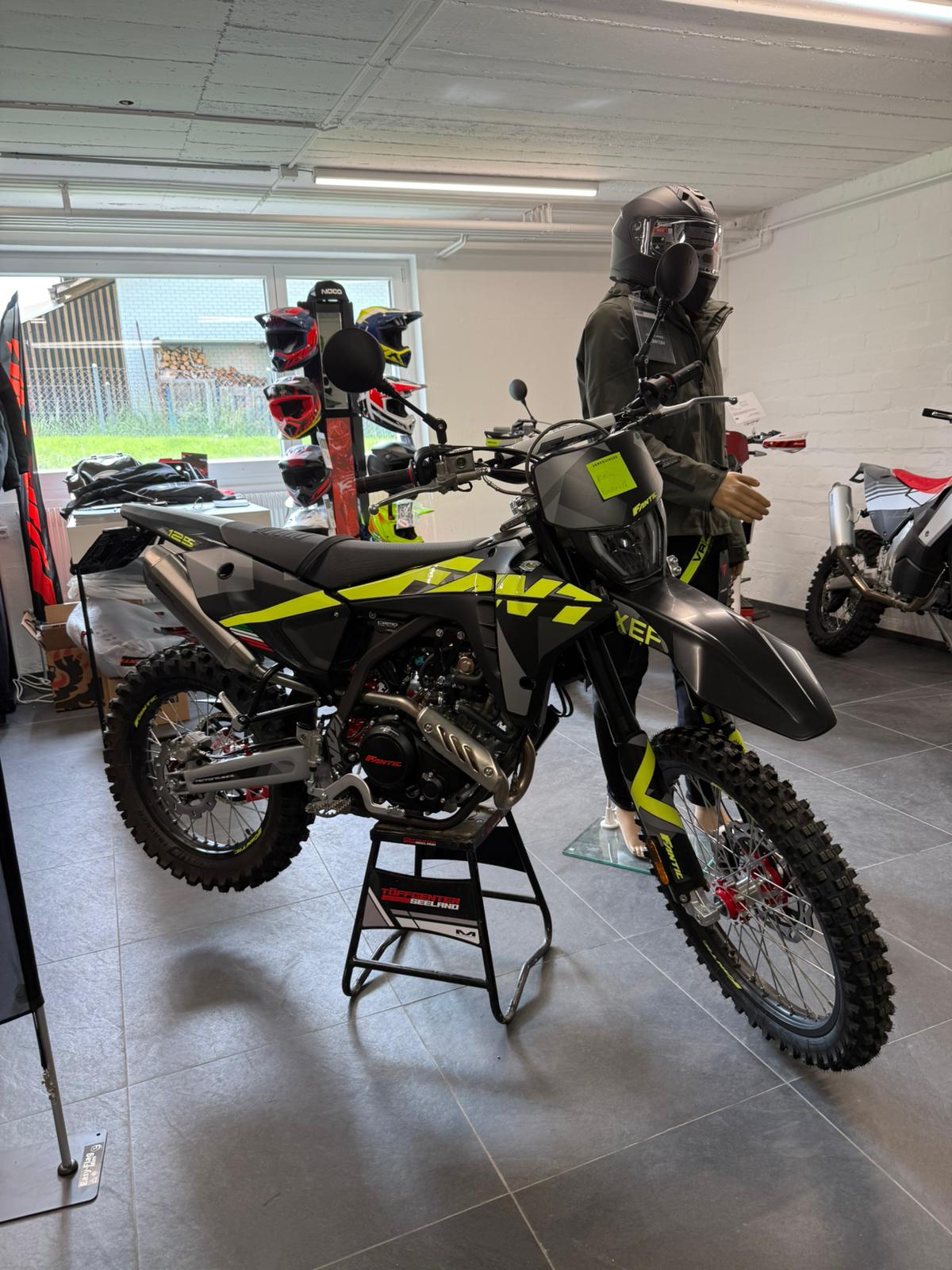 FANTIC Enduro XEF 125 Performance