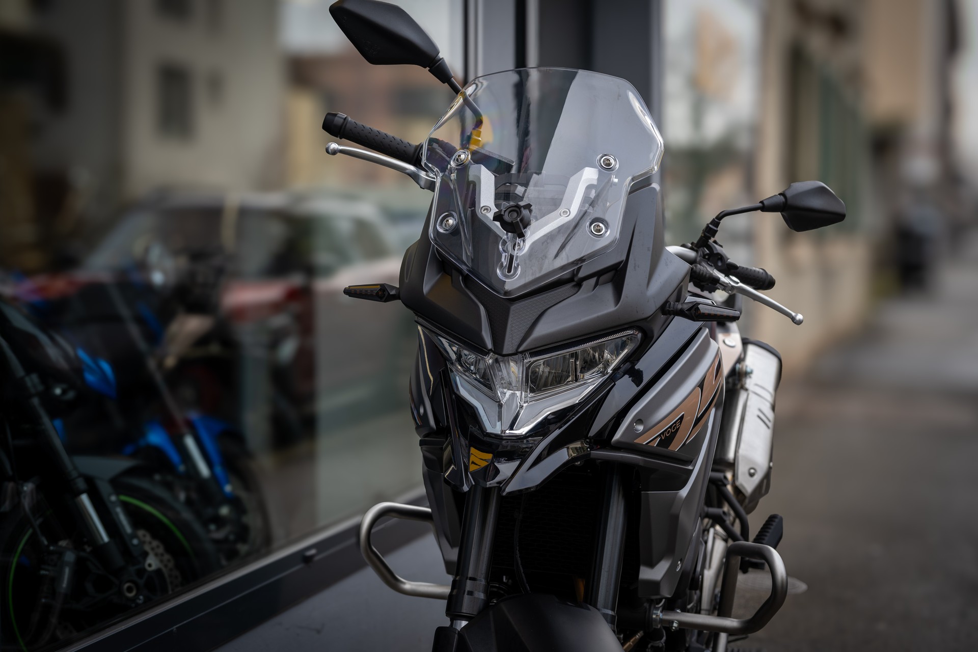 VOGE 650DSX Adventure 35kW-showroom-element-2
