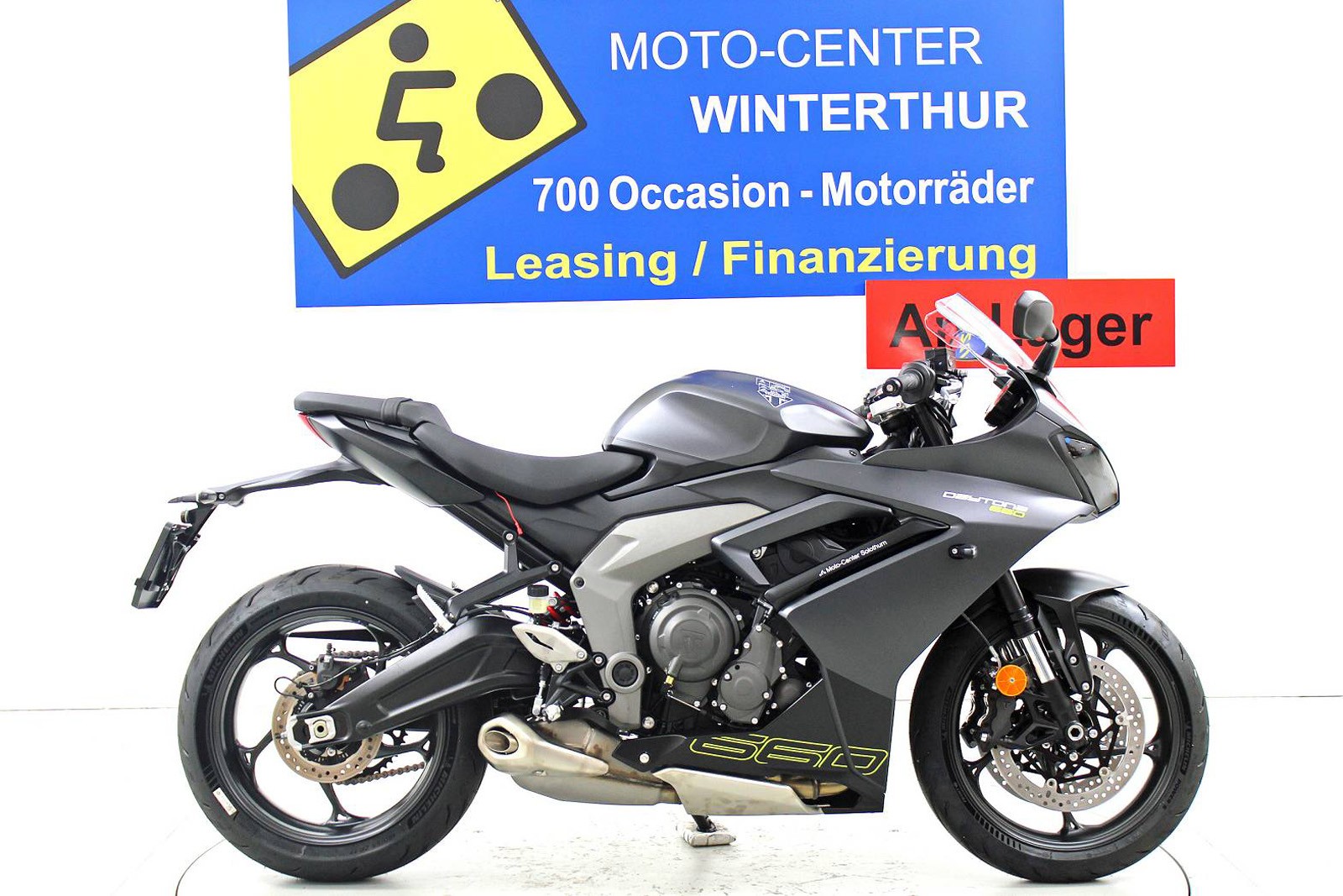 TRIUMPH Daytona 660 ABS