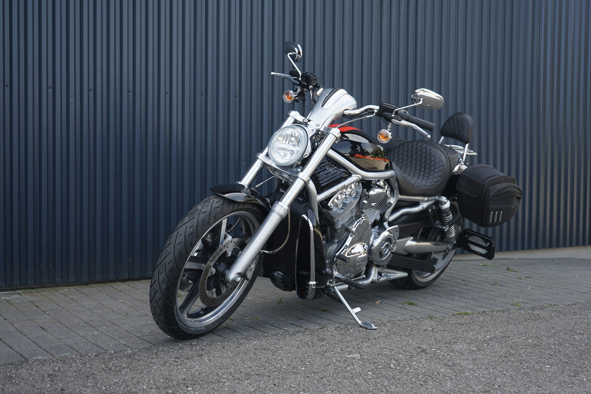 HARLEY-DAVIDSON VRSCAW V-Rod ABS-showroom-element-2
