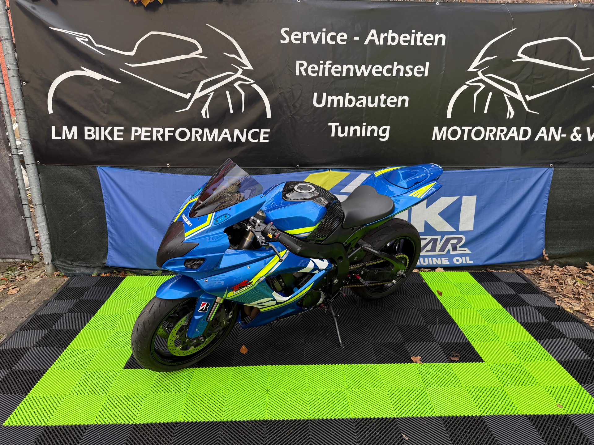 SUZUKI GSX-R 600 K6