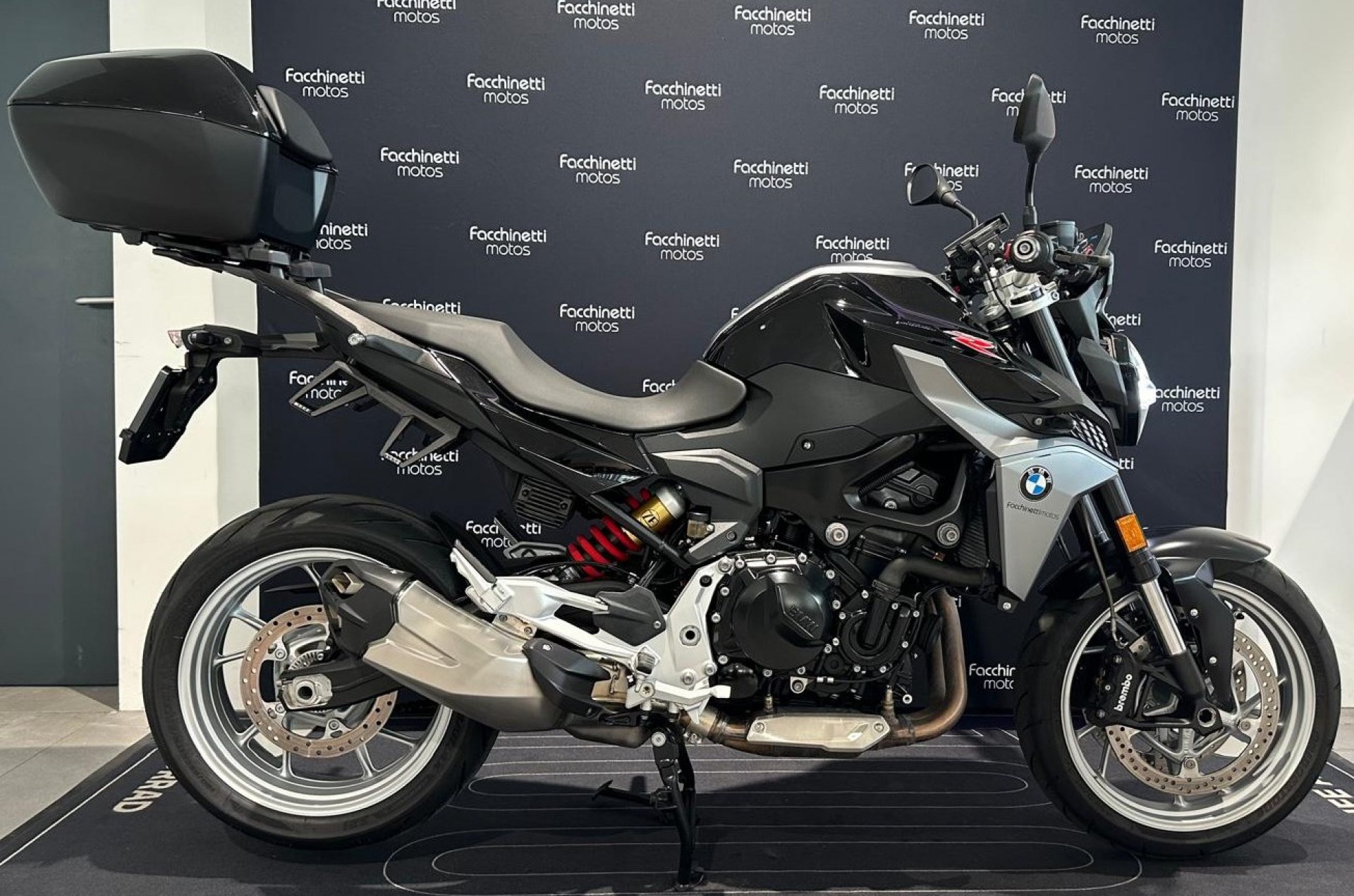 BMW F 900 R ** Garantie 12  mois **