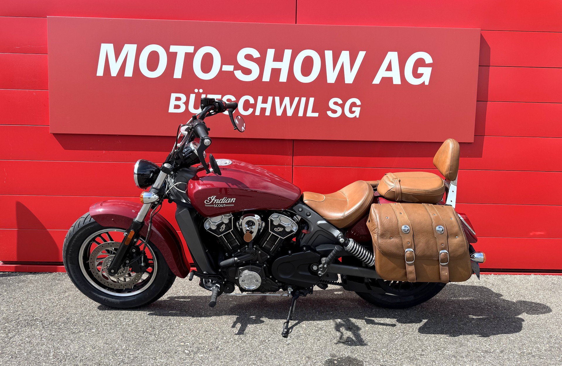 INDIAN Scout ABS-showroom-element-3