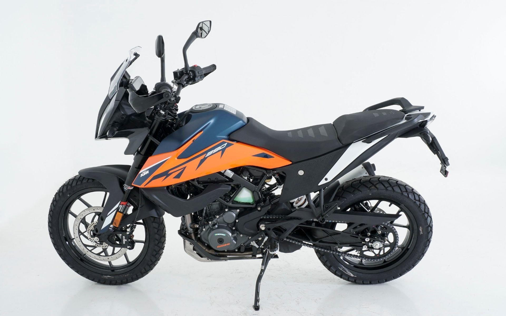 KTM 390 Adventure MY 23-showroom-element-3