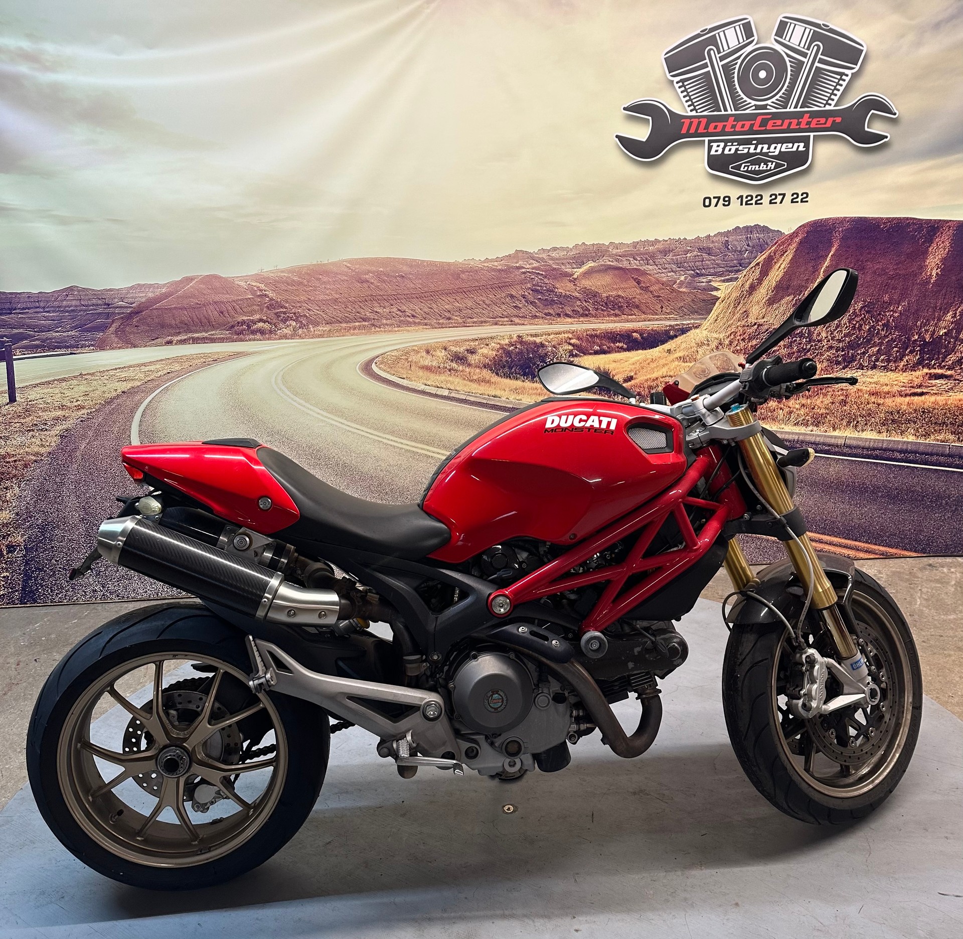 DUCATI Monster 1100 S