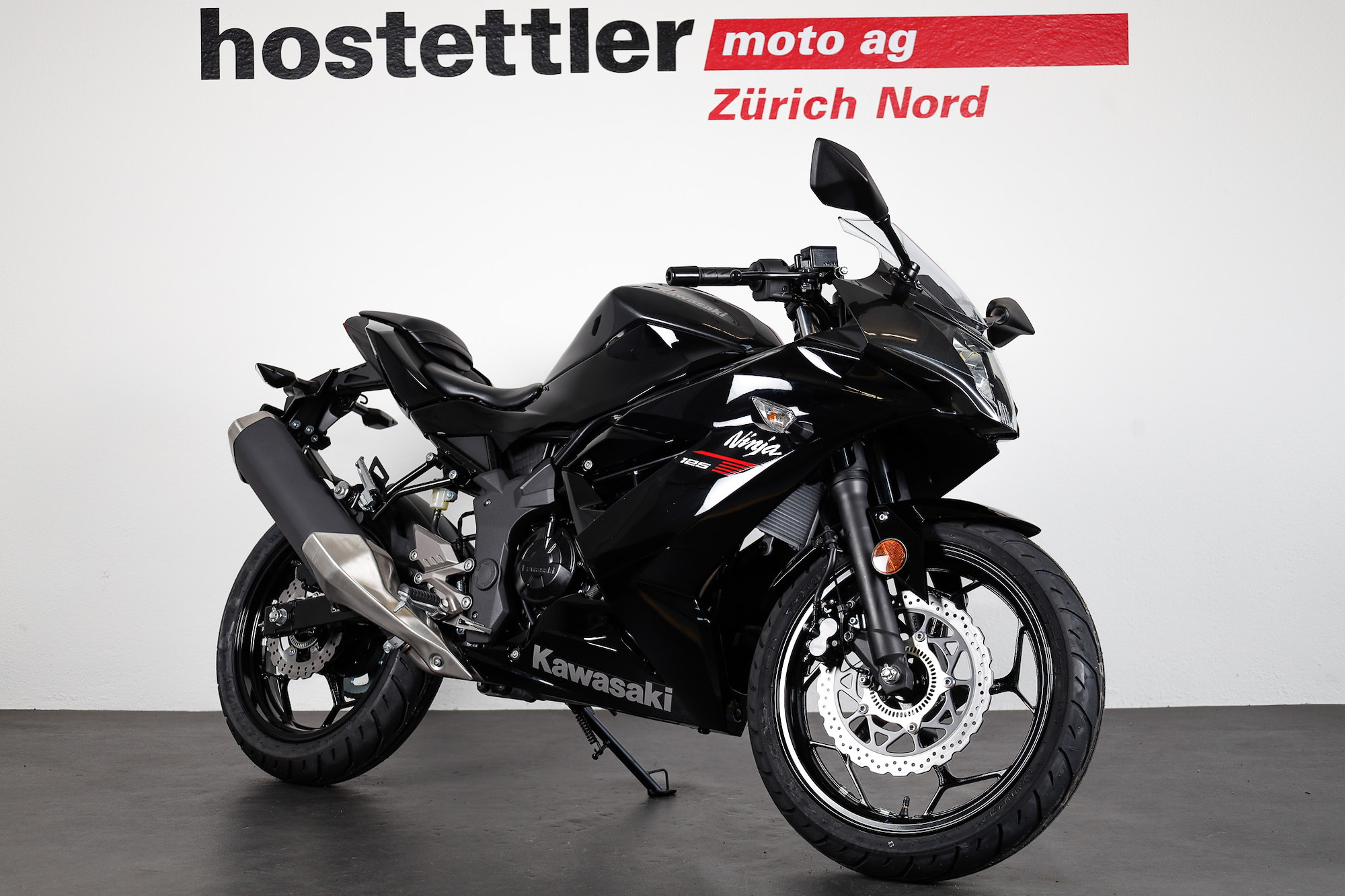 Chevron down small icon