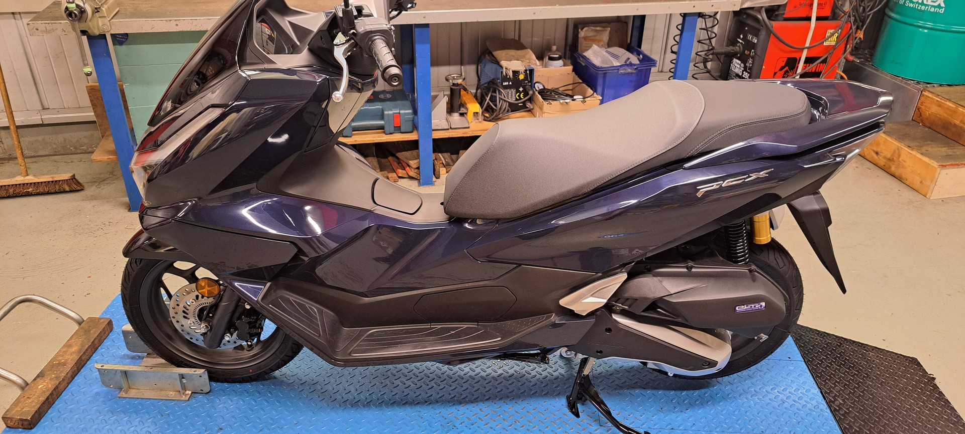 HONDA PCX