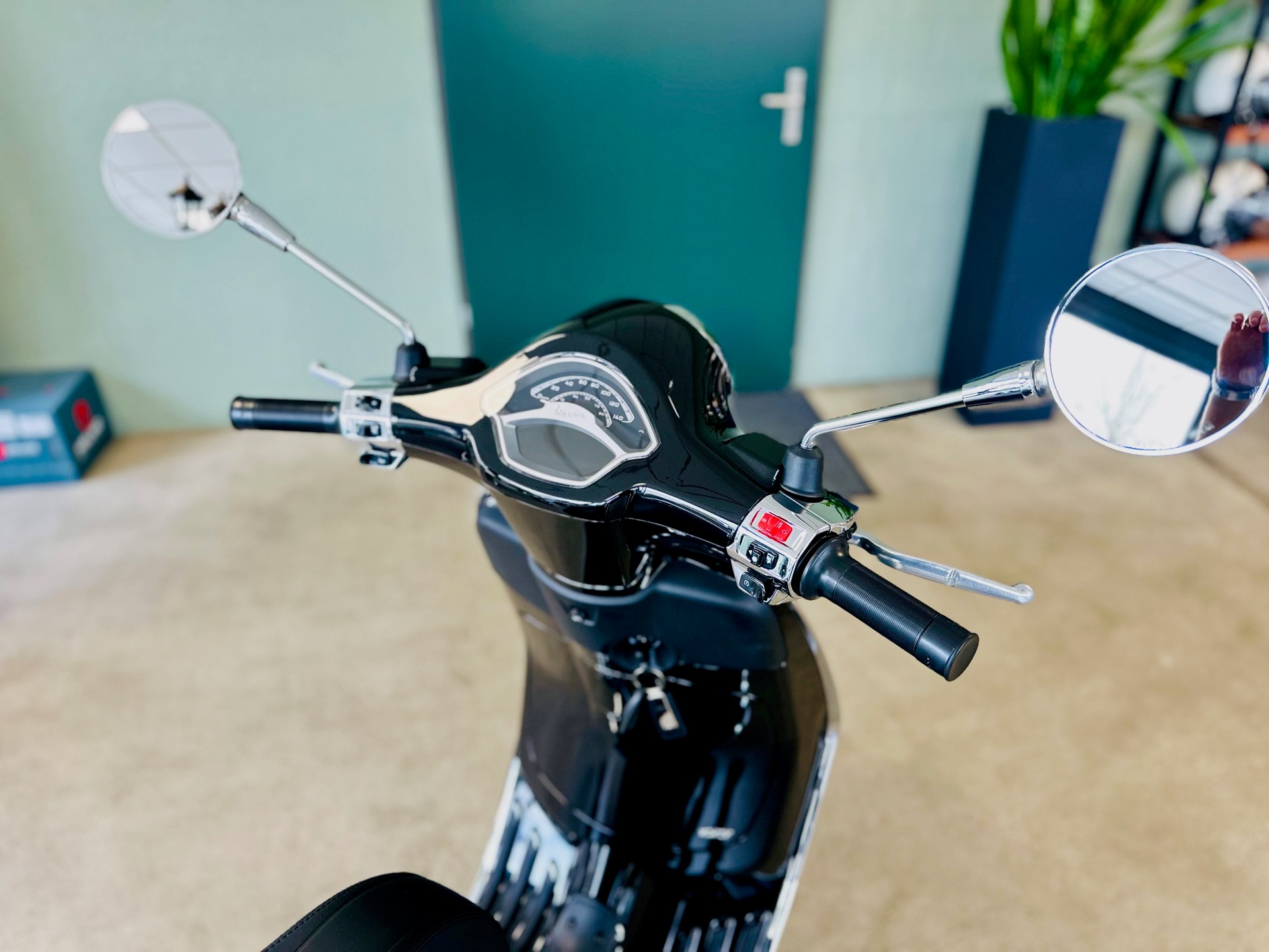 PIAGGIO Vespa 125 Primavera-image-7