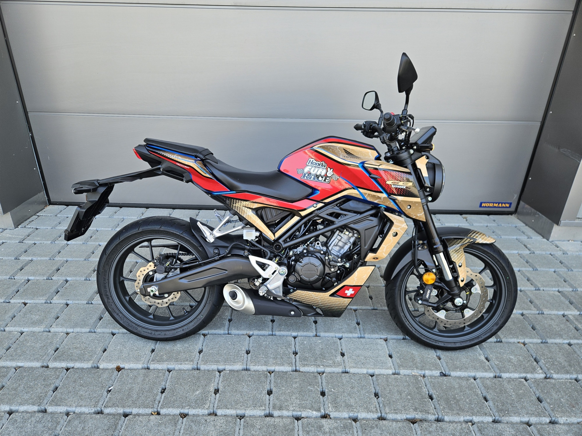 HONDA CB 125 R