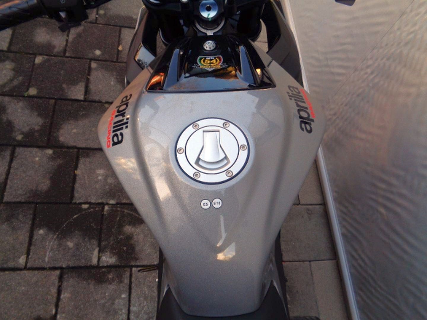 APRILIA TUONO 125-image-9