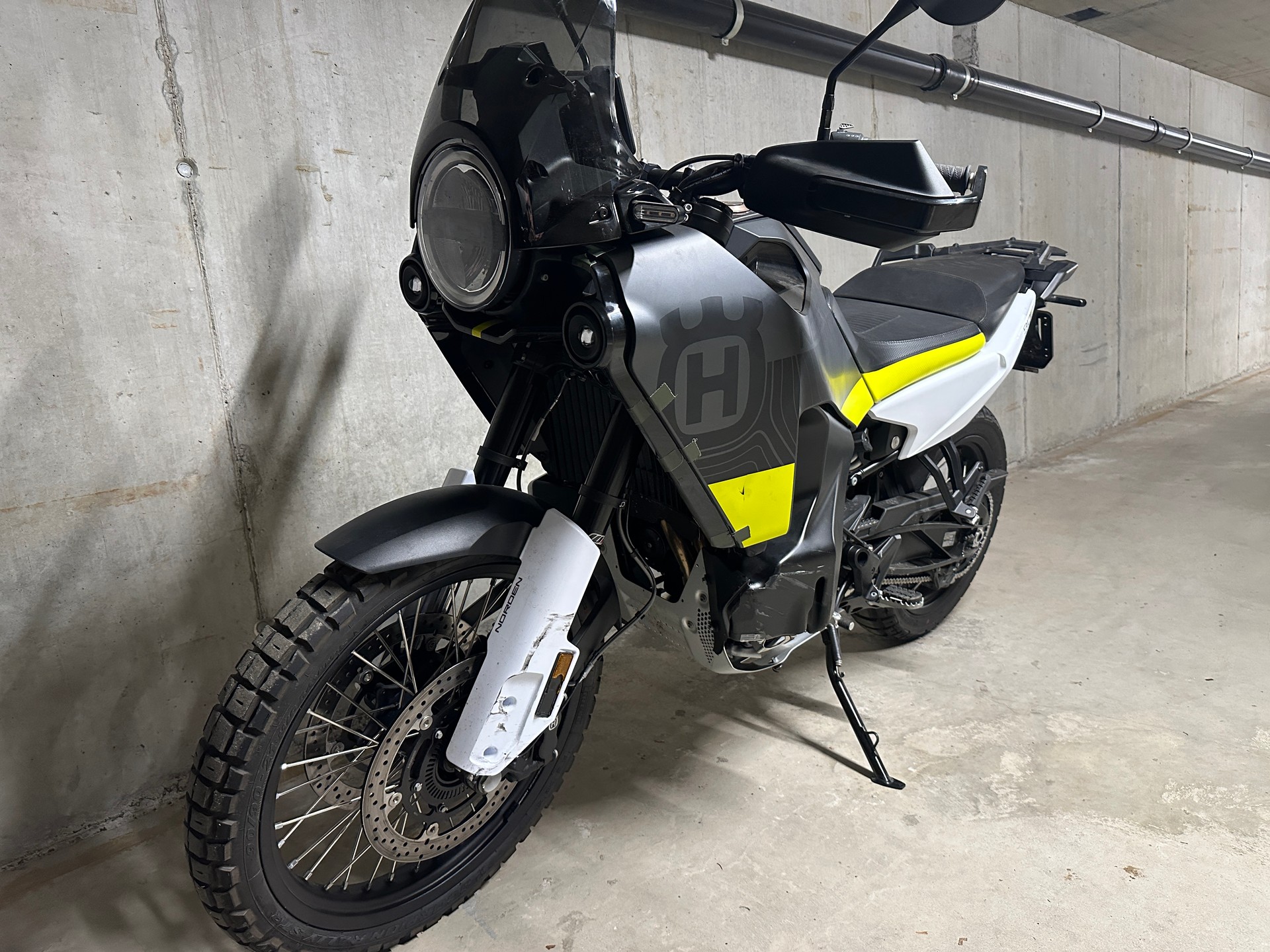 HUSQVARNA Norden 901 Expedition-image-3