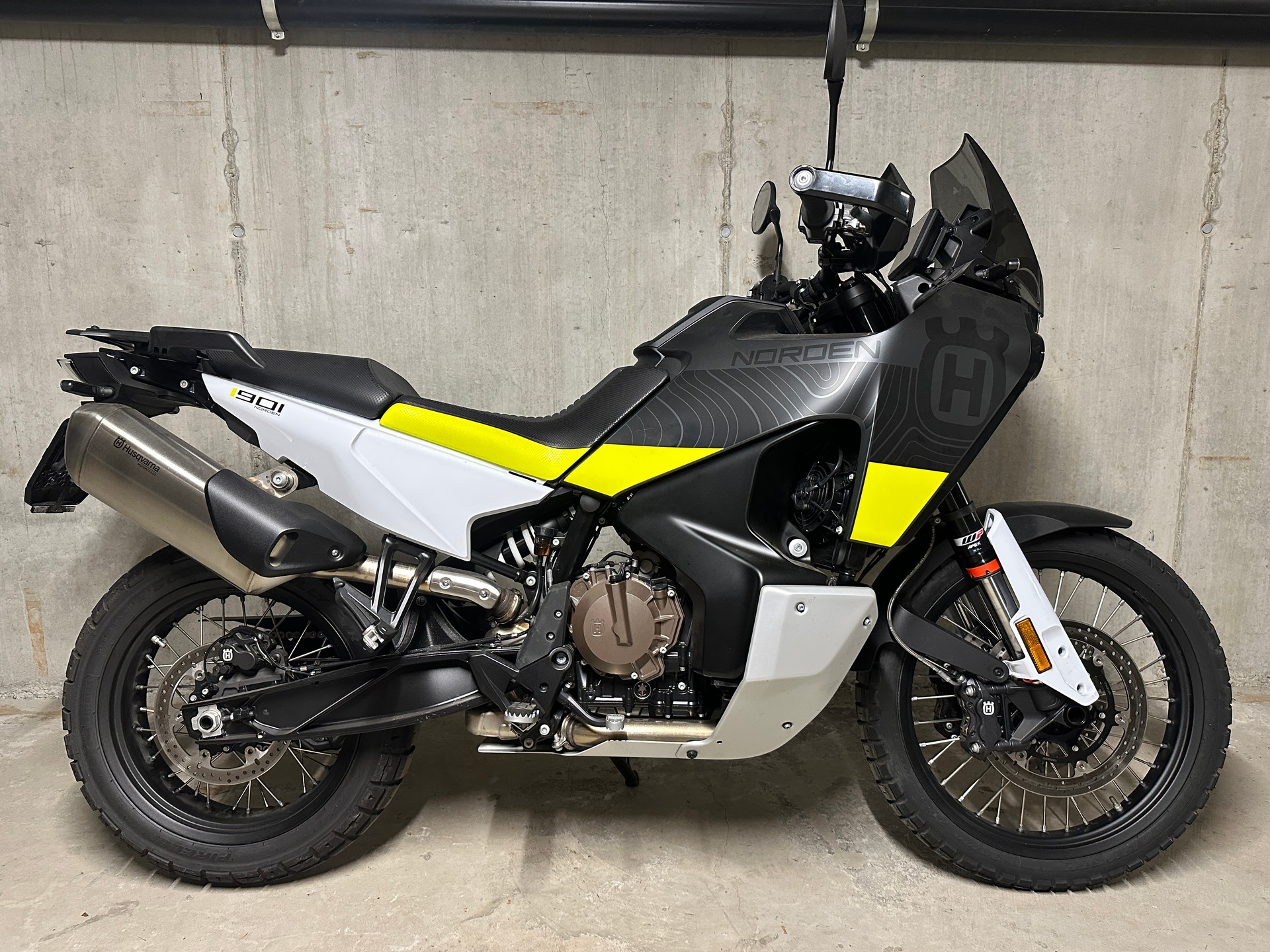 HUSQVARNA Norden 901 Expedition