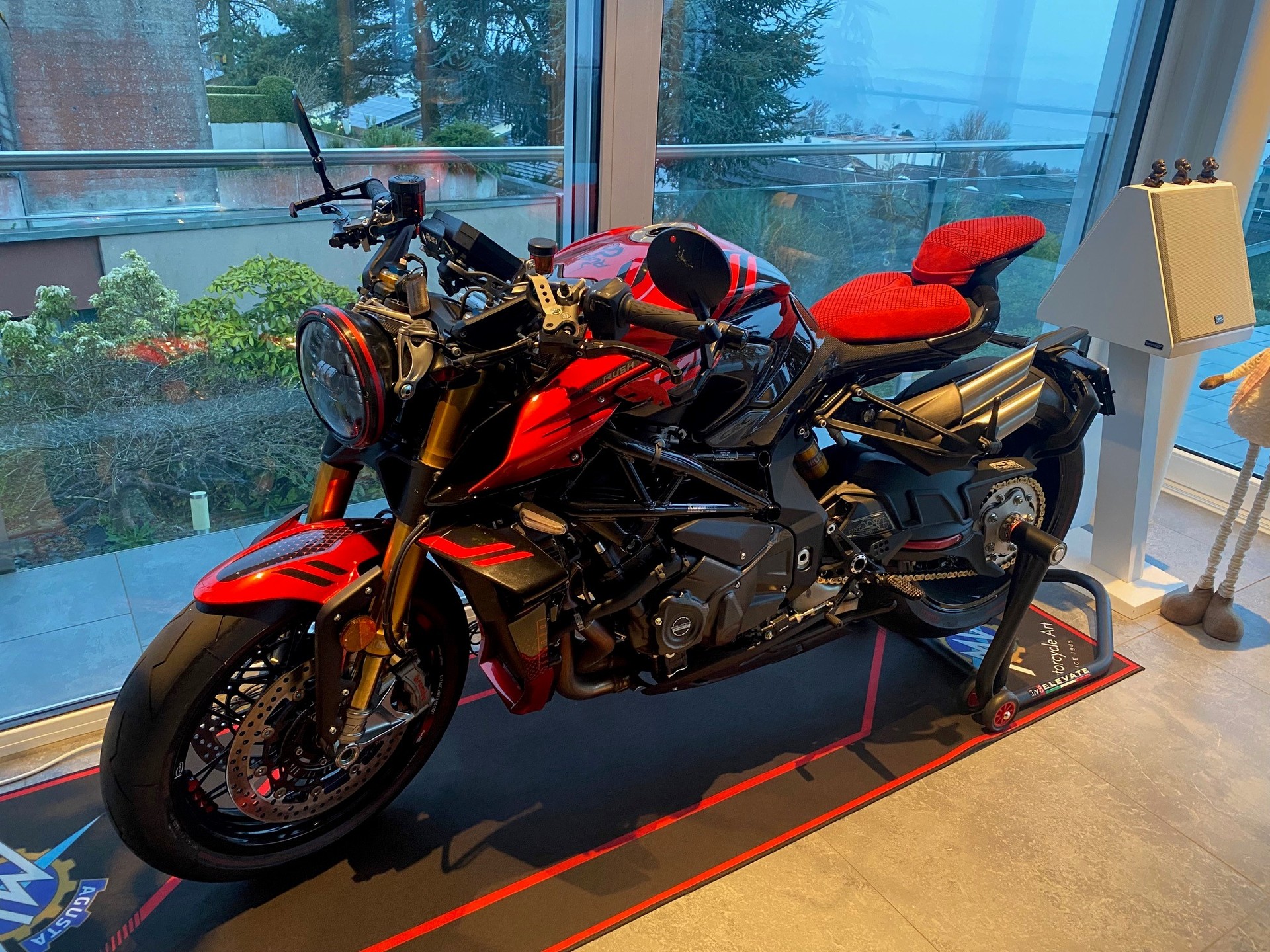 MV AGUSTA B4 Brutale 1000 Rush