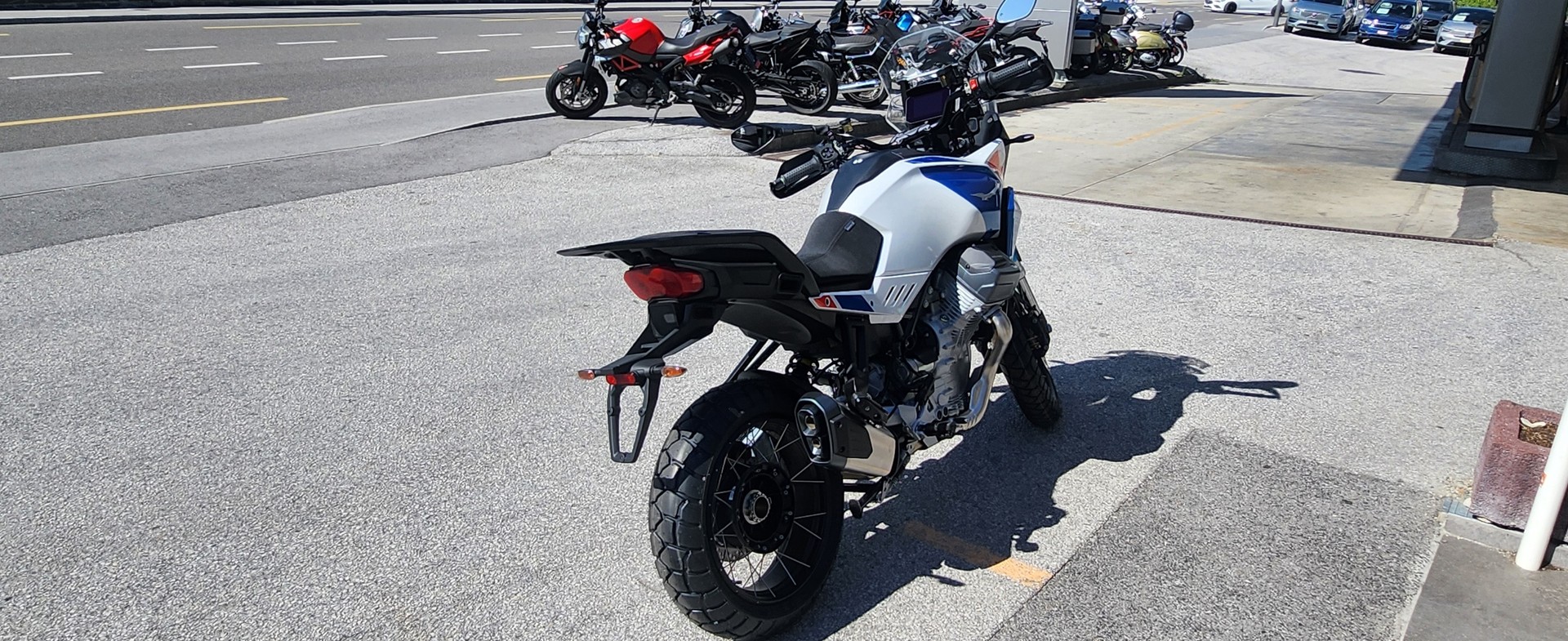 MOTO GUZZI Stelvio 1000 Ducento Tribuo E5+-image-5