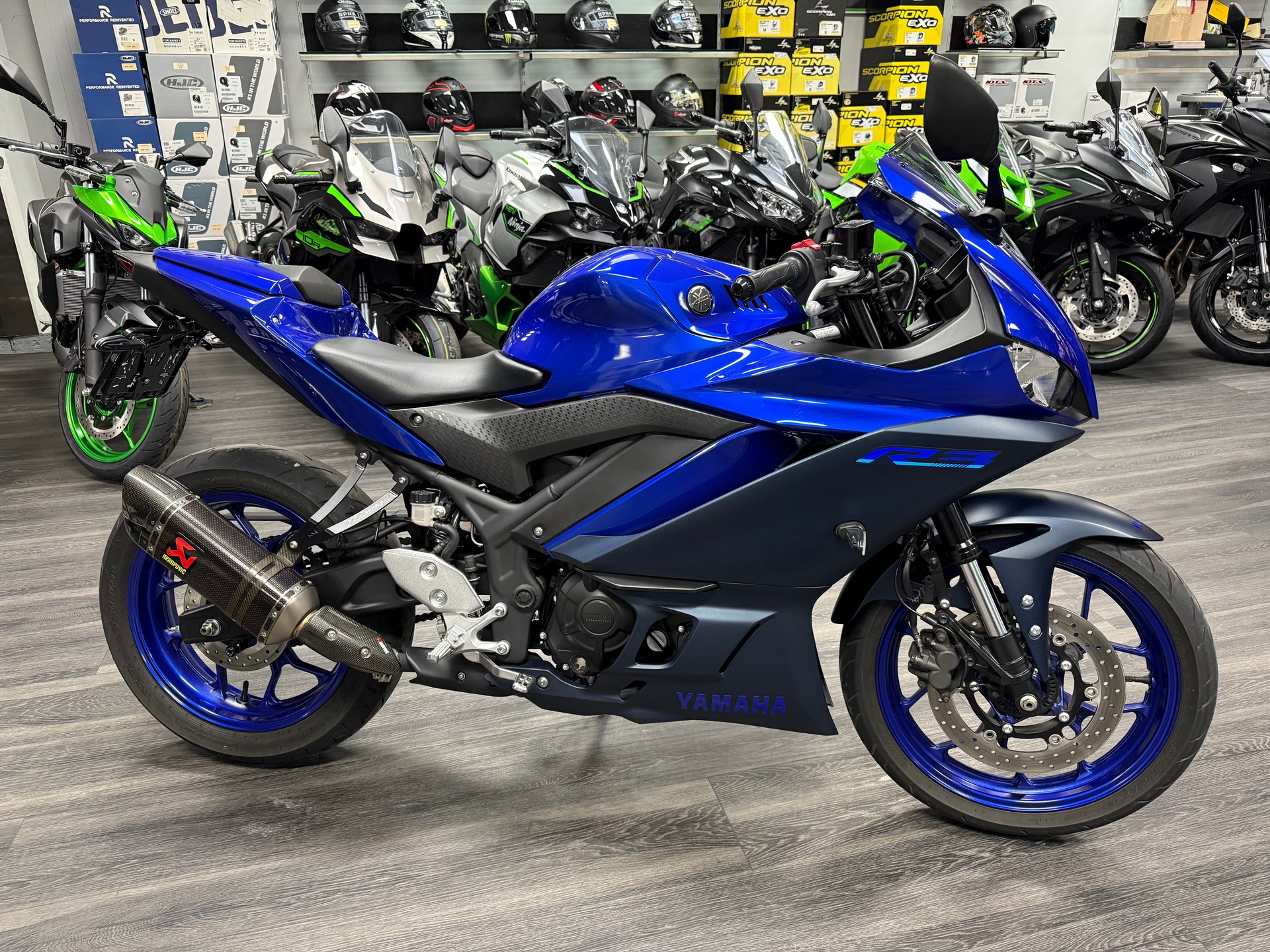YAMAHA YZF-R3