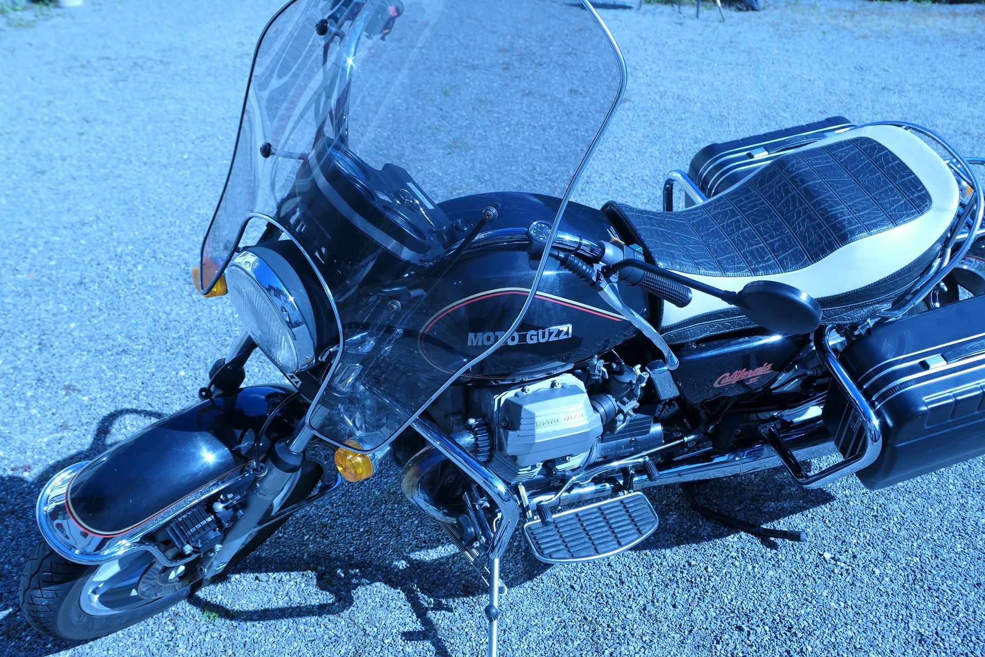 MOTO GUZZI California II-image-8