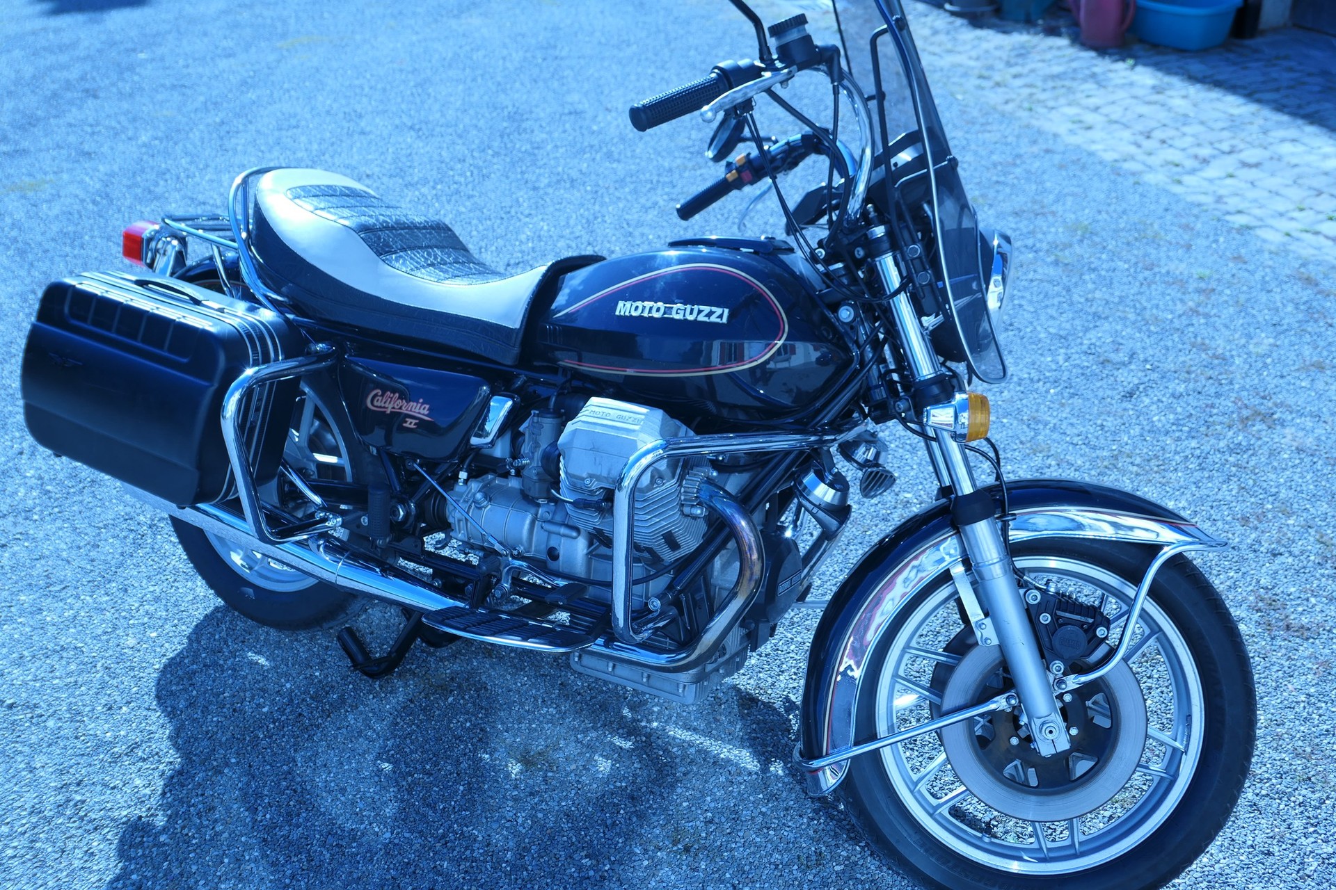 MOTO GUZZI California II-image-9