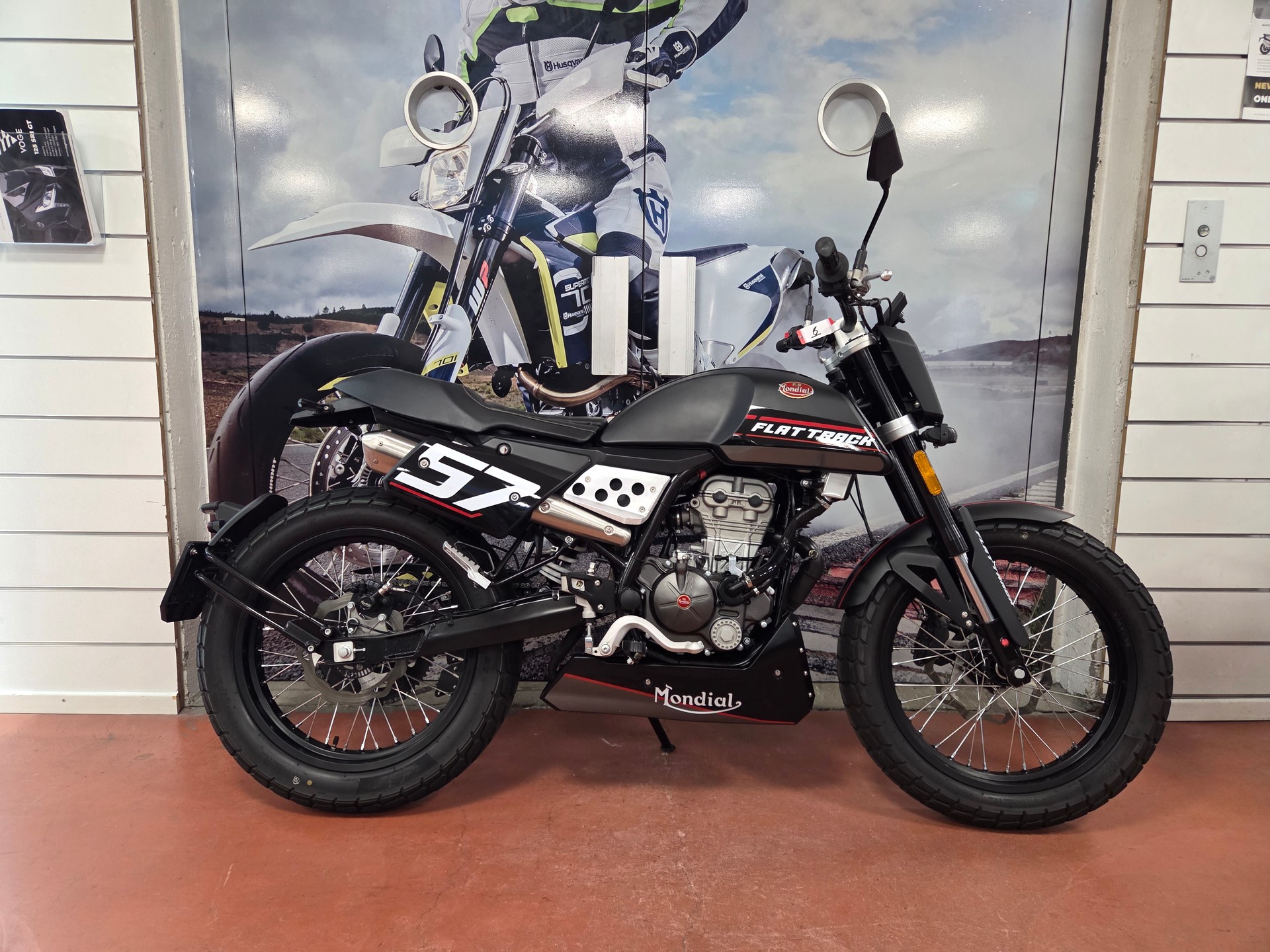 MONDIAL Flat Track 125-showroom-element-2