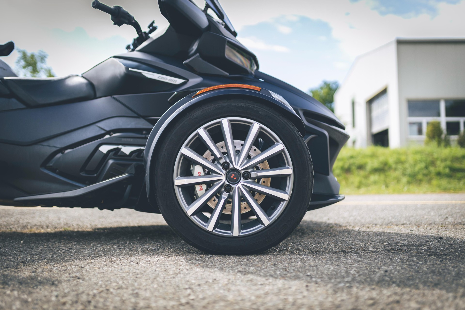 CAN-AM Spyder RT-LTD Sea Sky Edition SE6-image-14
