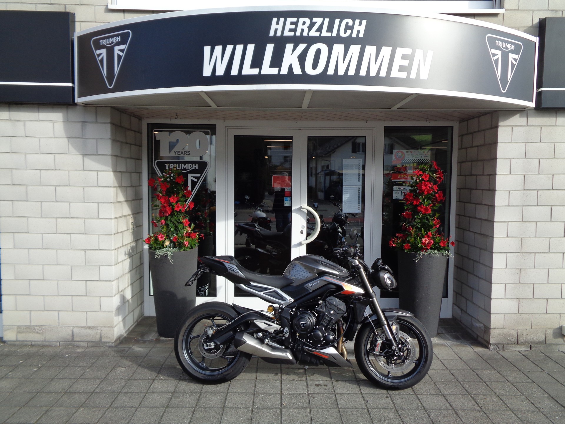 TRIUMPH Street Triple RS 765