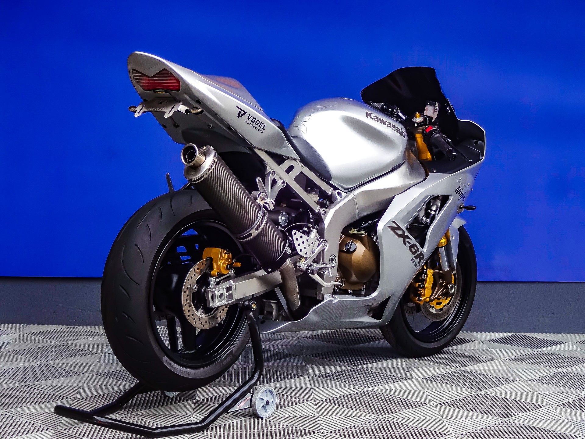 Gixxer Gsxr Suzuki Gsx R 750 Depotenziata Suzuki Gsx 600