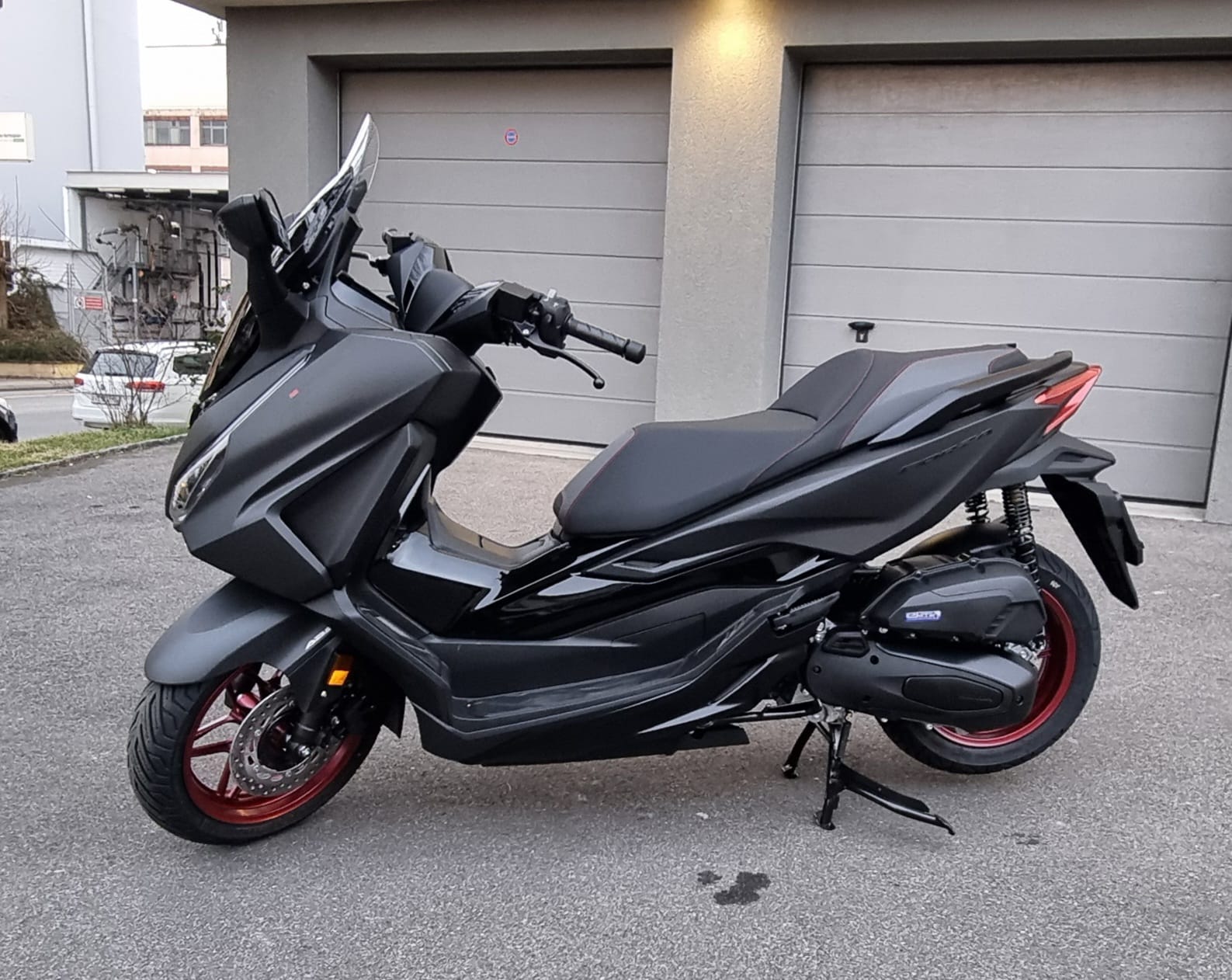 HONDA Nss 125 Forza Special Edition-image-1