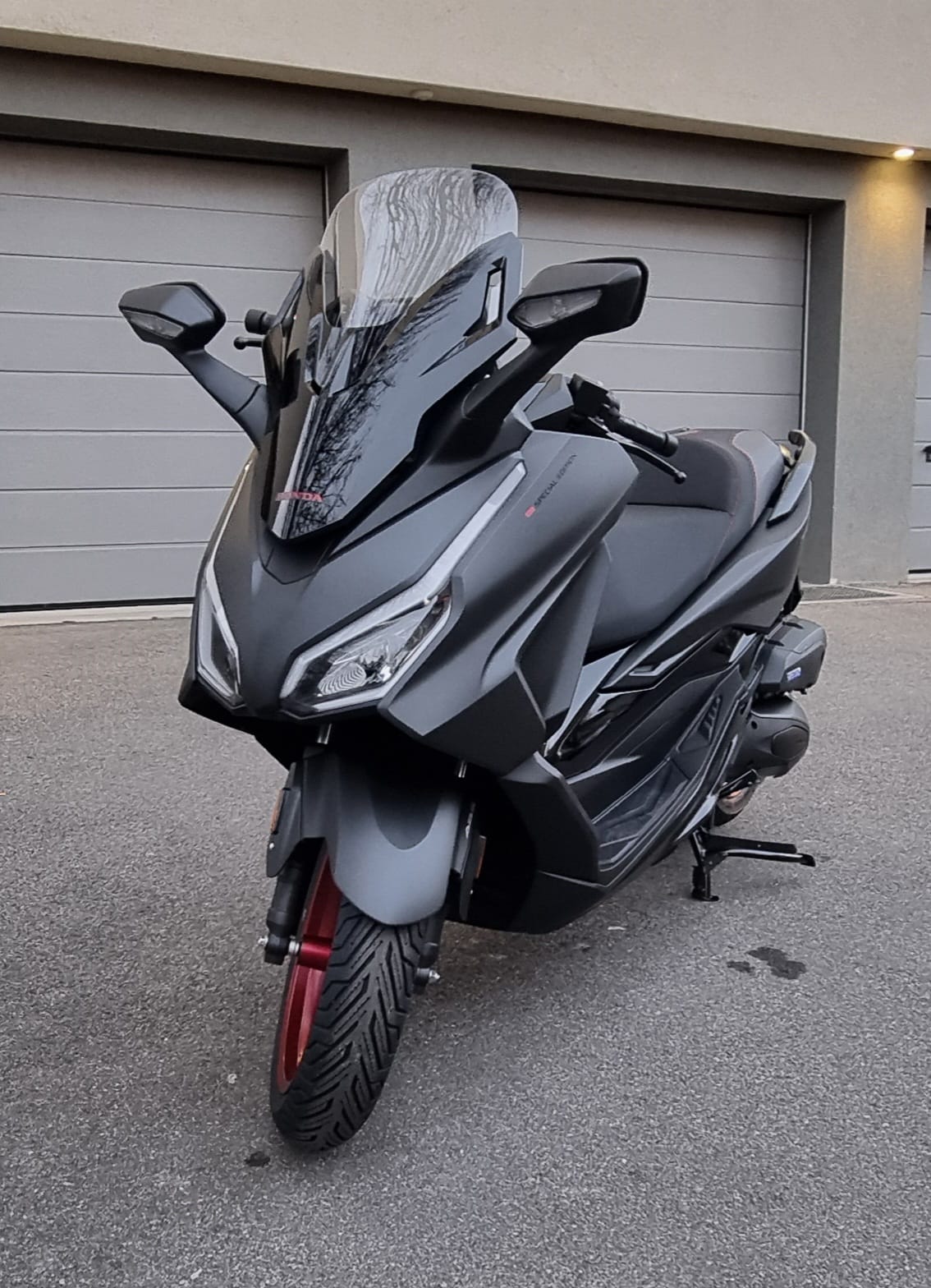 HONDA Nss 125 Forza Special Edition-image-0