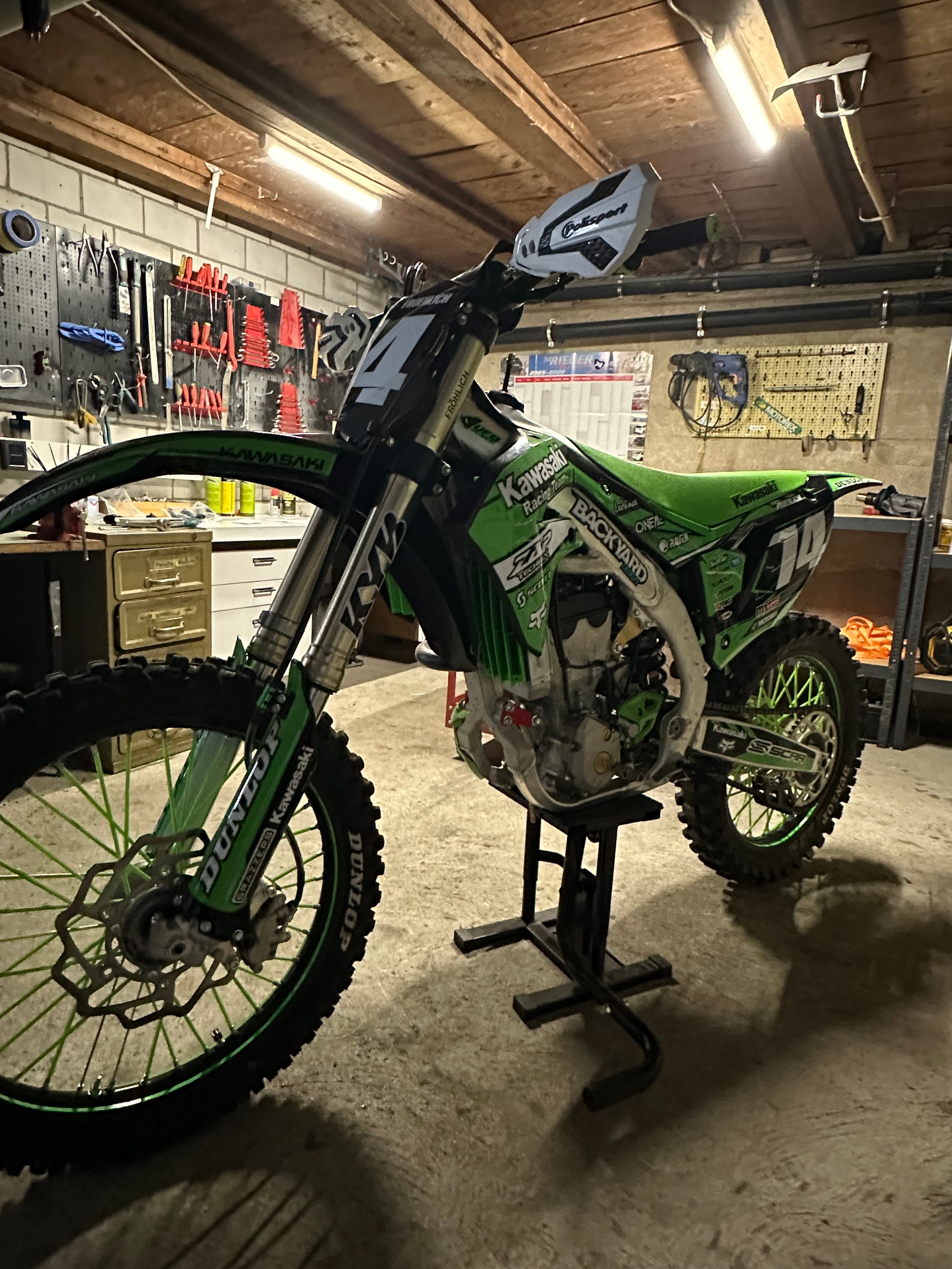 KAWASAKI 250-image-4