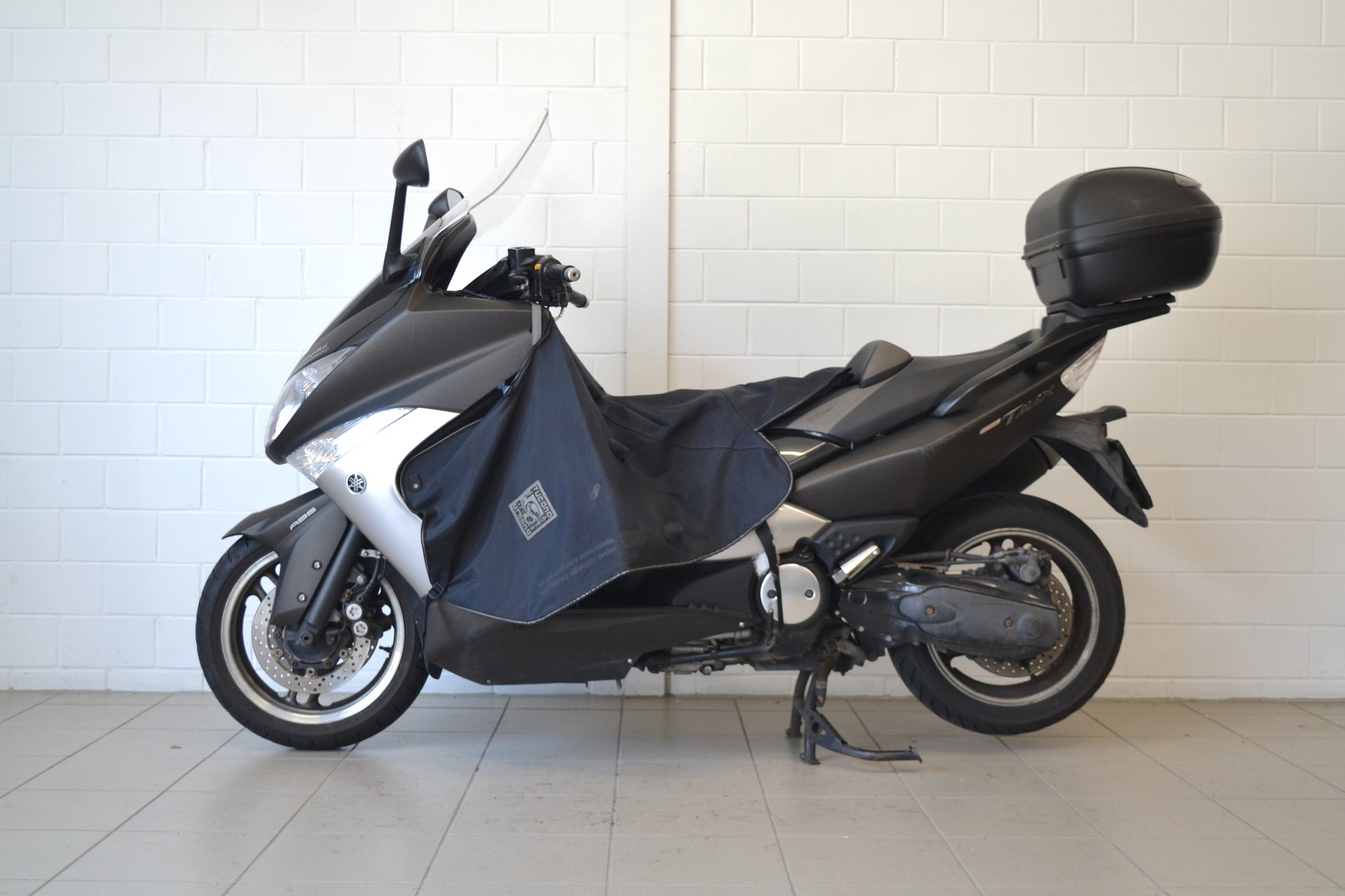 YAMAHA T-MAX XP 500 Tech Max ABS-showroom-element-2