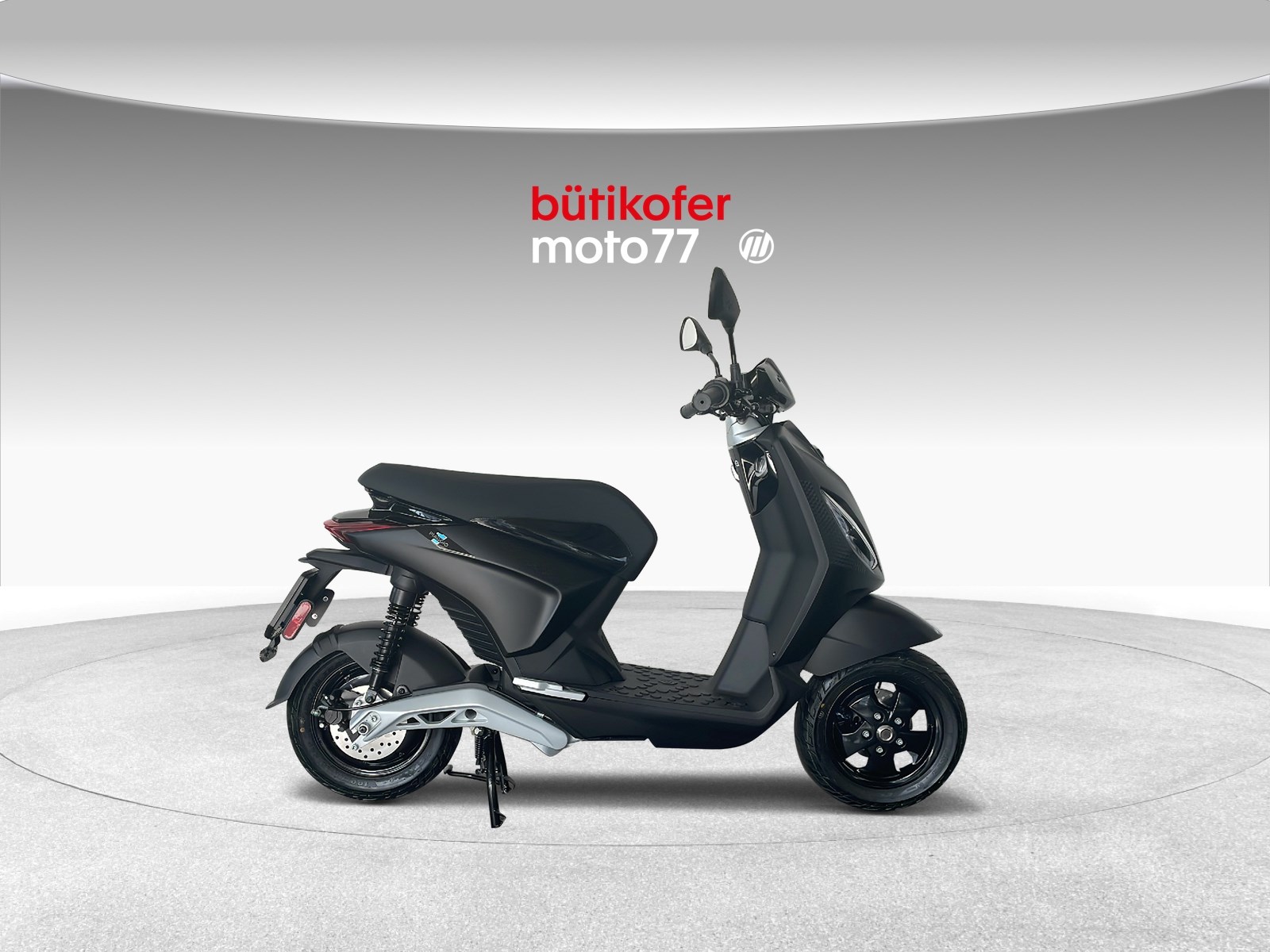 PIAGGIO 1 Active-showroom-element-1