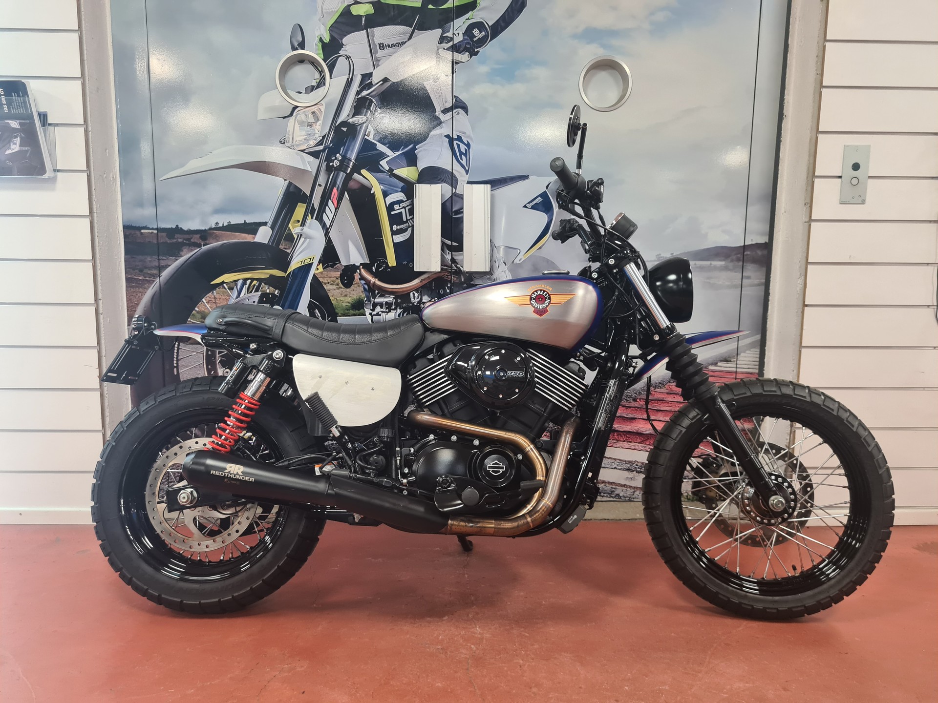 HARLEY-DAVIDSON XG 750 Street-showroom-element-2
