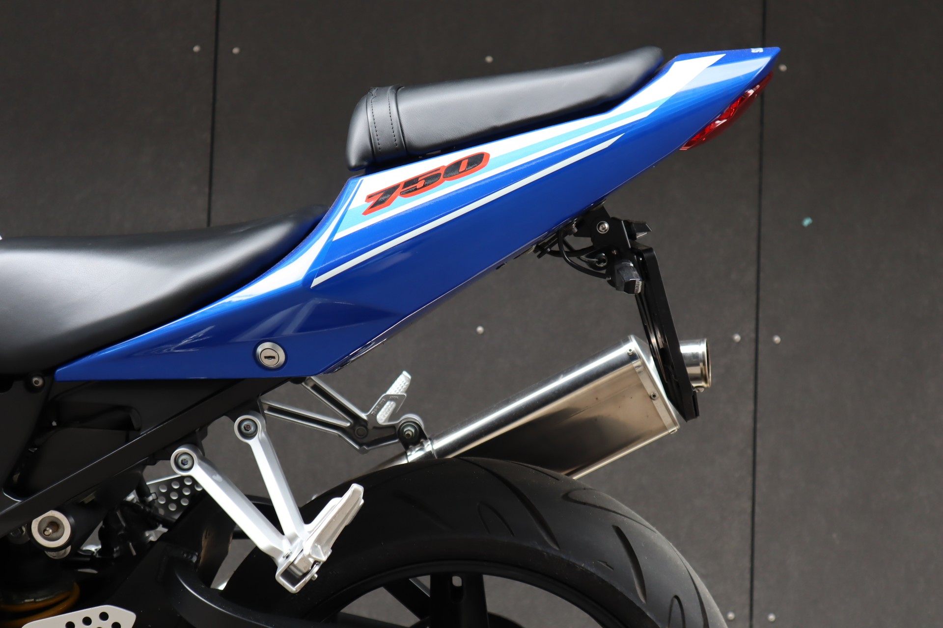 SUZUKI GSX-R 750 K5 Anniversary-image-14