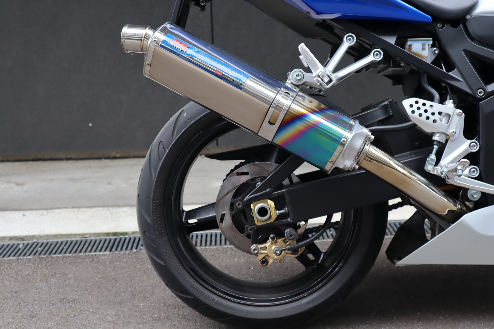 SUZUKI GSX-R 750 K5 Anniversary-image-9
